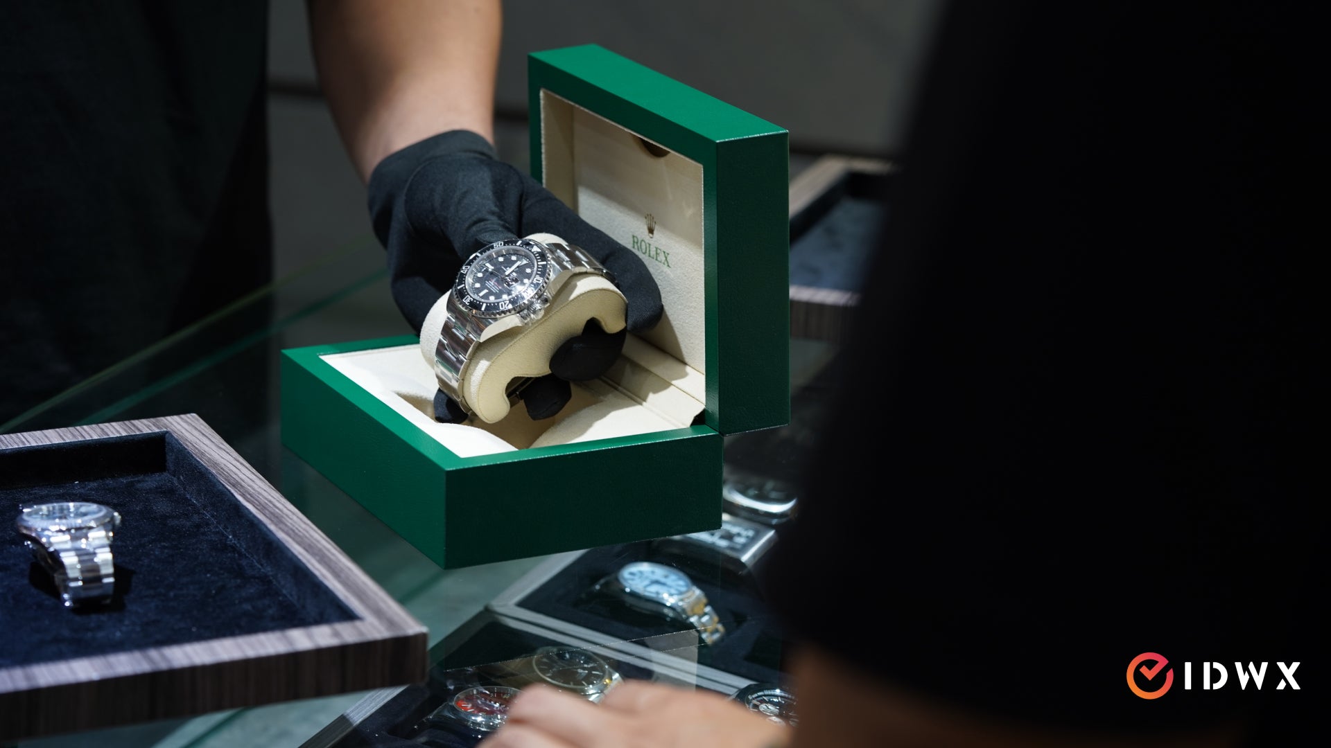 Tukar tambah jam tangan mewah