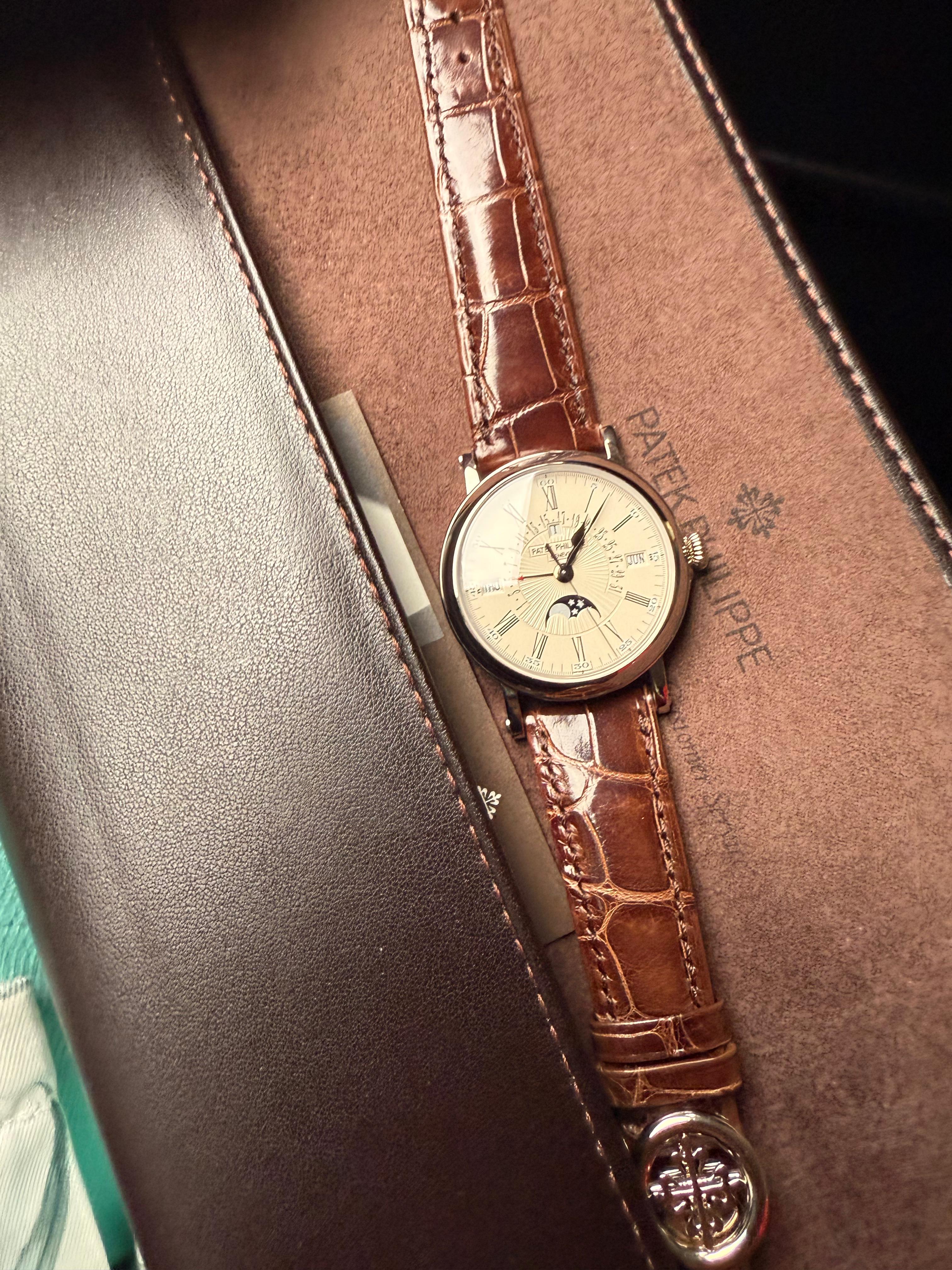 GRAND COMPLICATIONS 5159G WHITEGOLD PERPETUAL RETROGRADE CALENDAR (WINDER BOX & ARCHIVE PEPER)