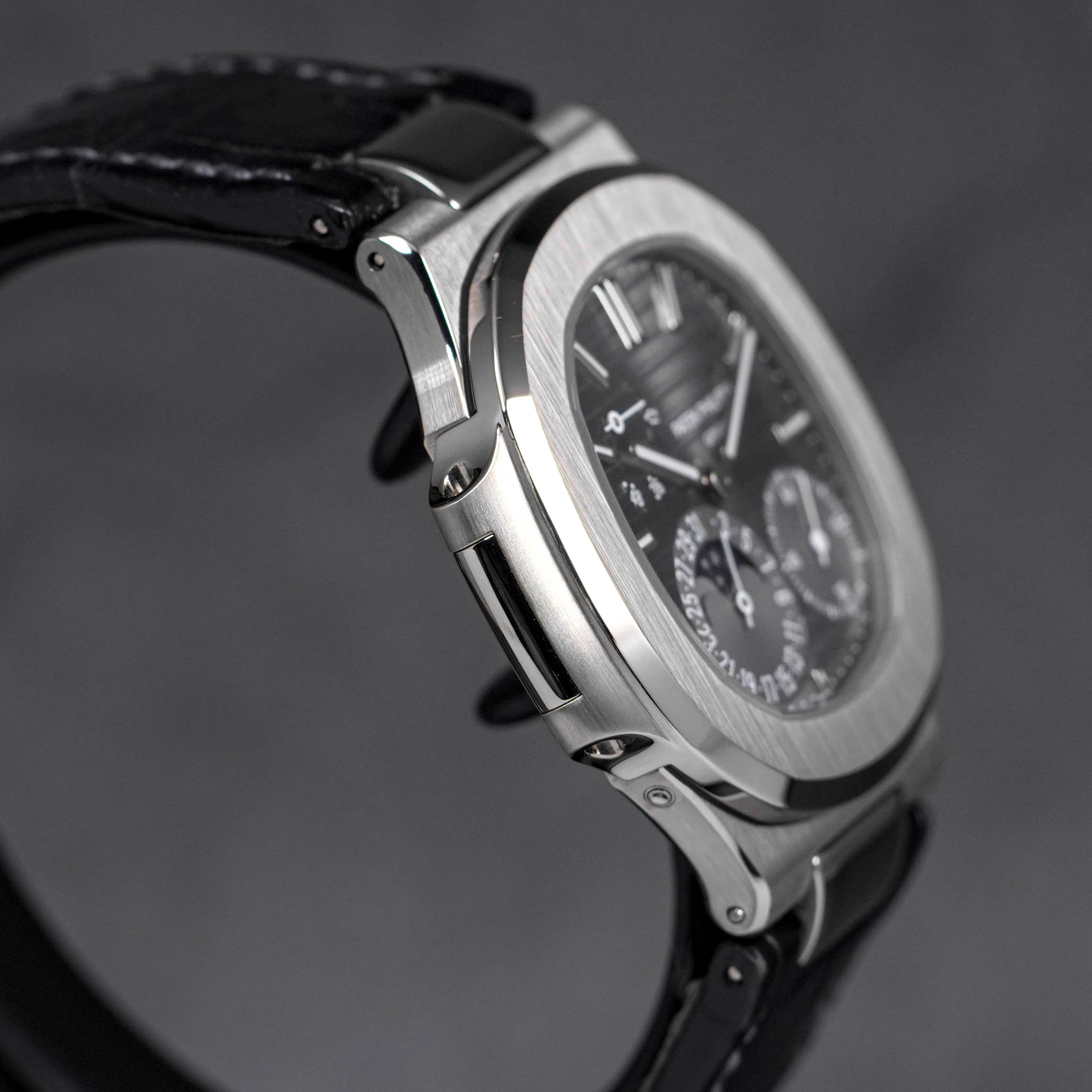 NAUTILUS 5712G MOONPHASE WHITEGOLD GREY DIAL (2015)