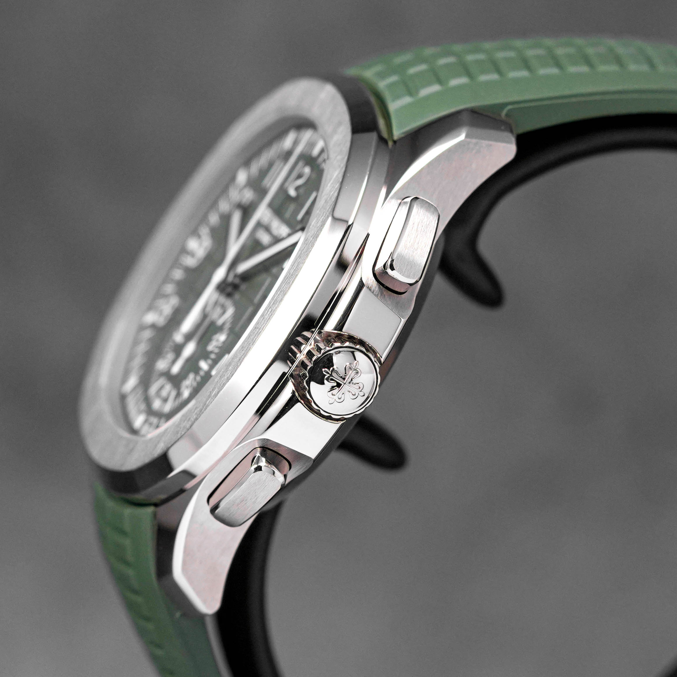 AQUANAUT 5968G WHITEGOLD KHAKI GREEN DIAL (2023)