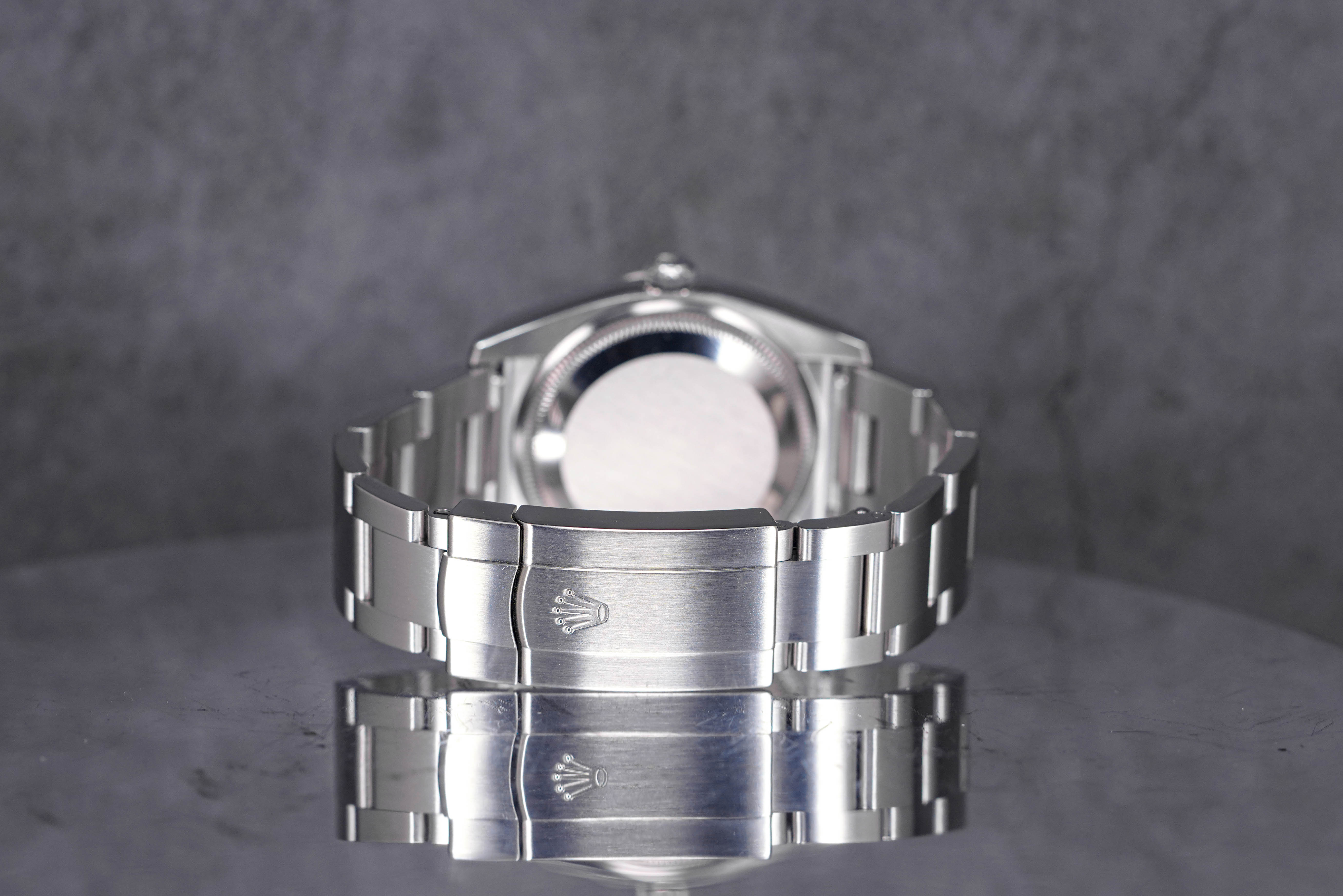 AIR KING 34MM ENGINE-TURNED BEZEL BLUE ARABIC DIAL (WATCH ONLY-CIRCA 2008)