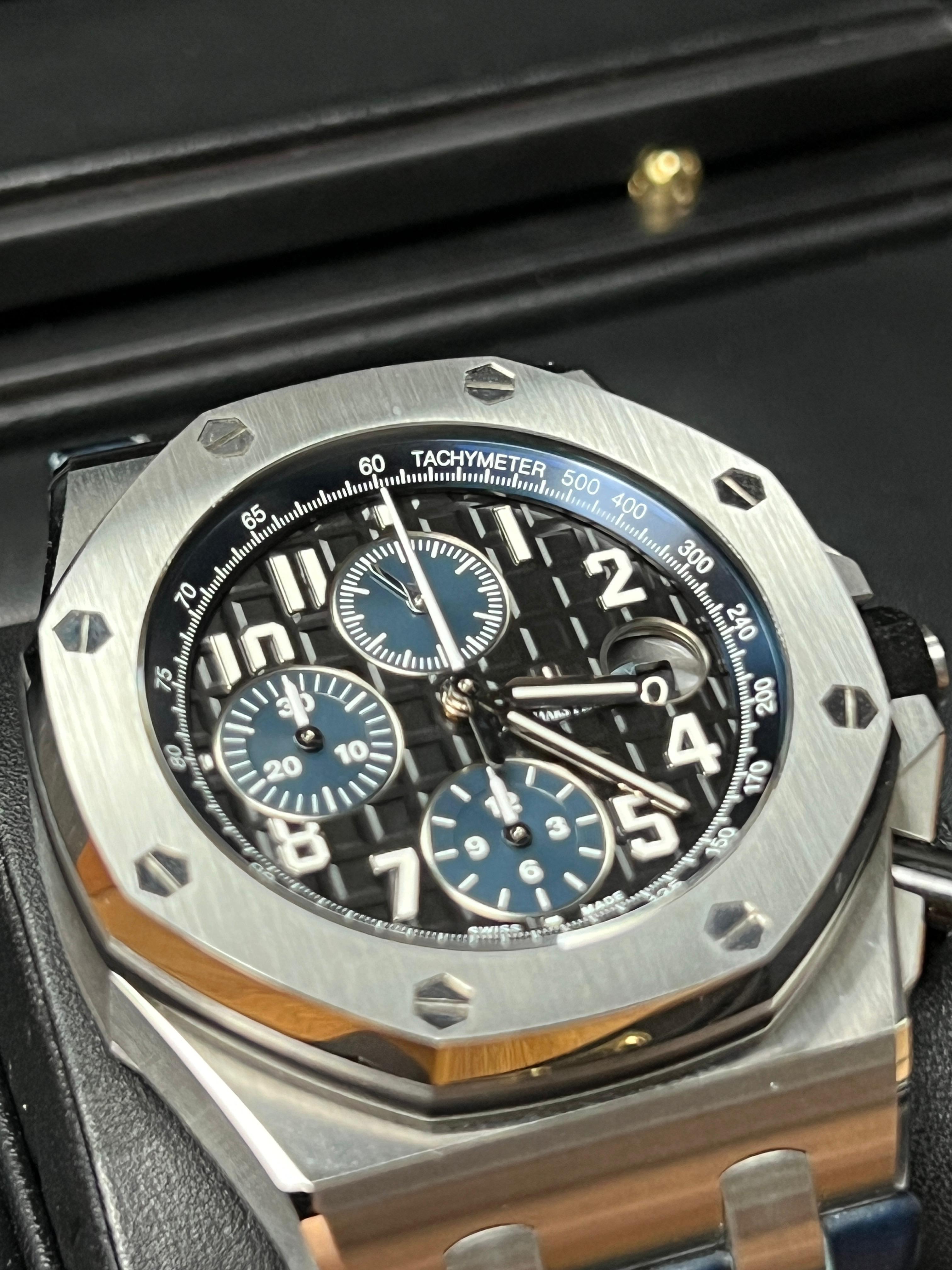 ROYAL OAK OFFSHORE CHRONOGRAPH 42MM 'BATMAN' (2019)