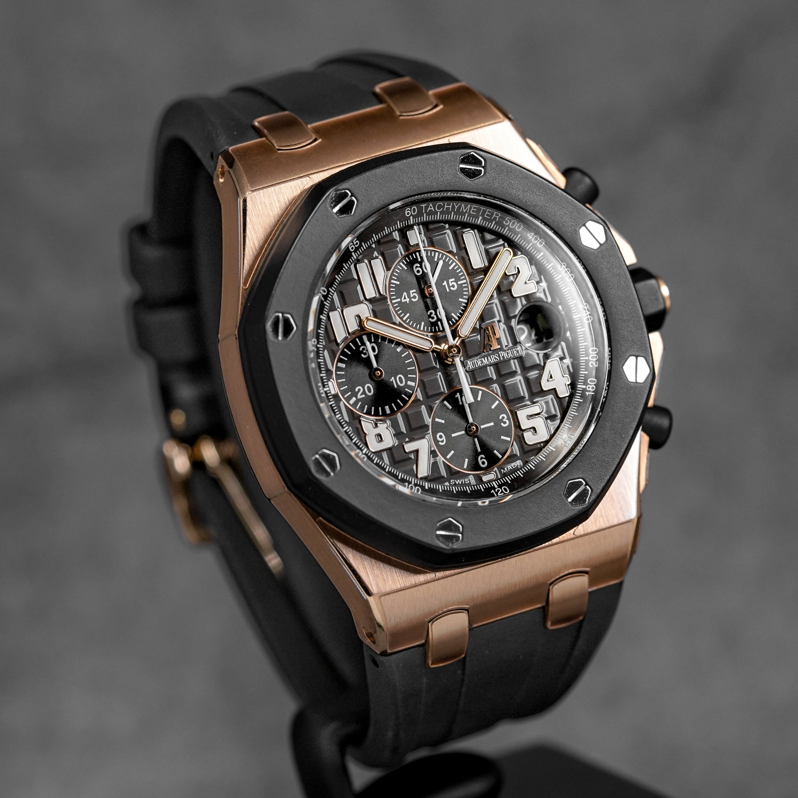 Harga AP Royal Oak Offshore Rubberclad
