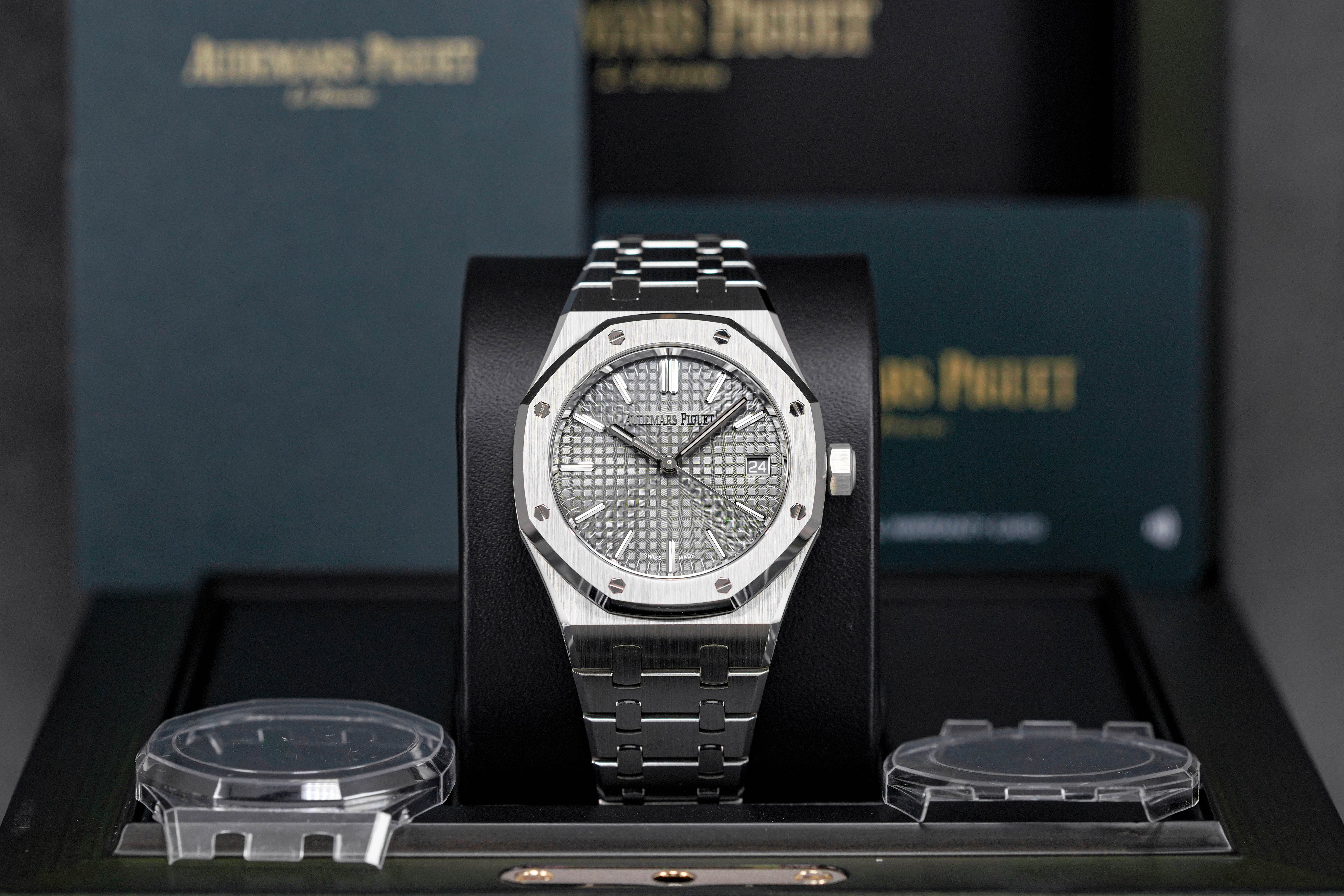 ROYAL OAK 37MM 15550 GREY DIAL (2023)