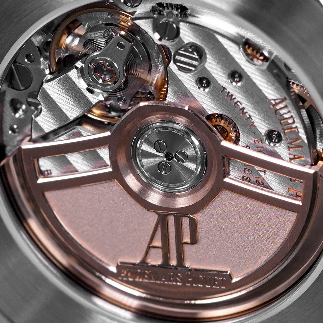 ROYAL OAK 34MM ICE BLUE DIAL DIAMOND BEZEL (2023)