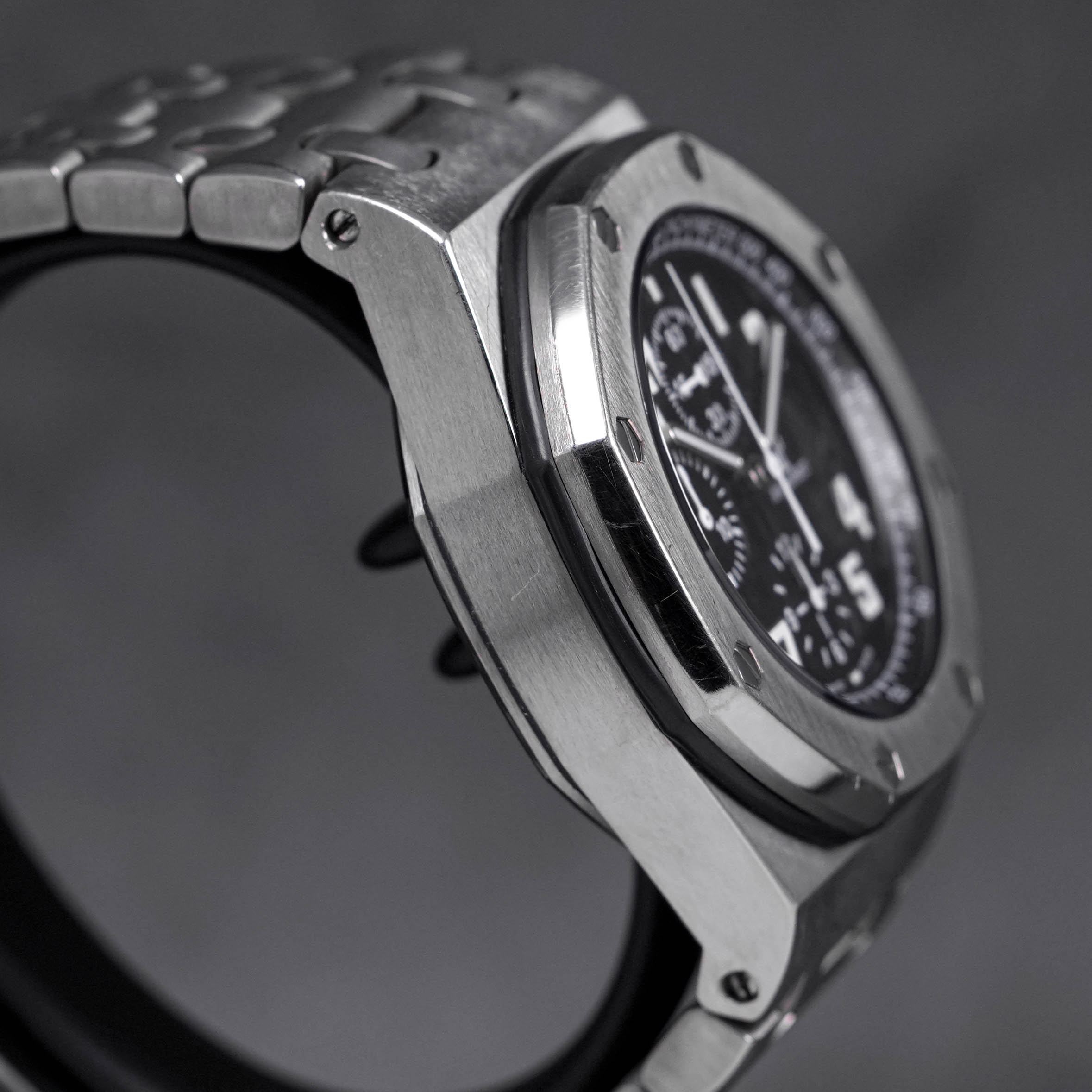 ROYAL OAK OFFSHORE CHRONOGRAPH 42MM TITANIUM BLACK DIAL (2006)