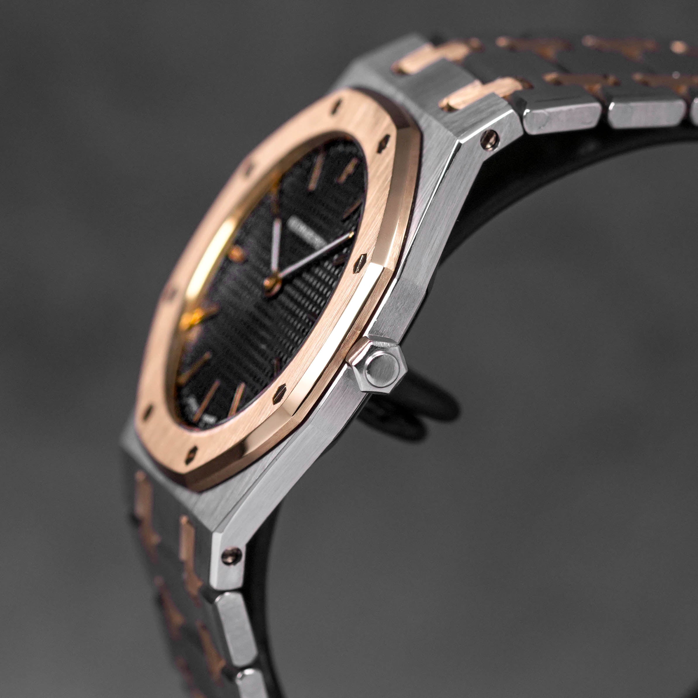 ROYAL OAK 33MM 56303SA TWOTONE YELLOWGOLD GREY DIAL (WATCH ONLY)