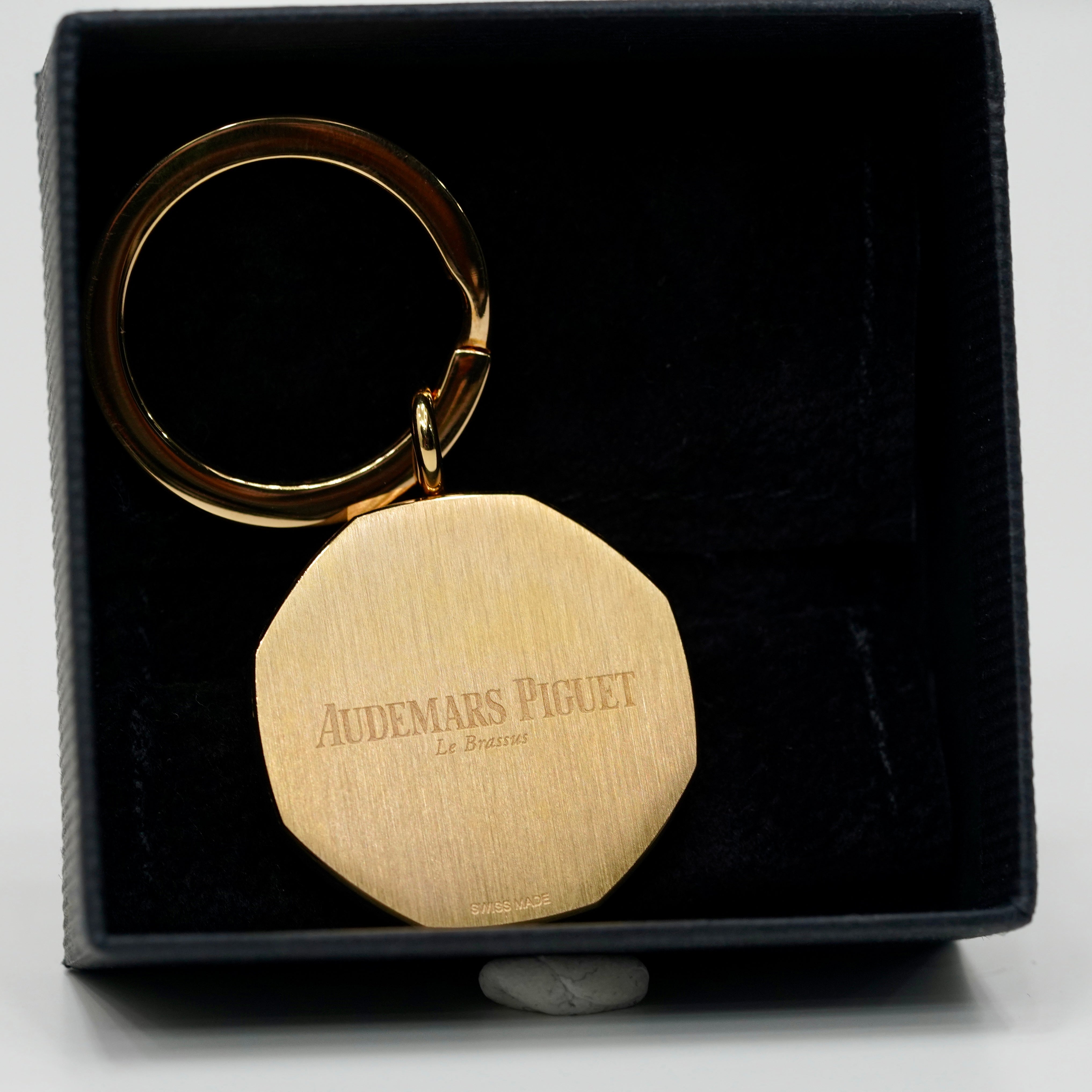 RARE WHITE DIAL ROSEGOLD KEYCHAIN