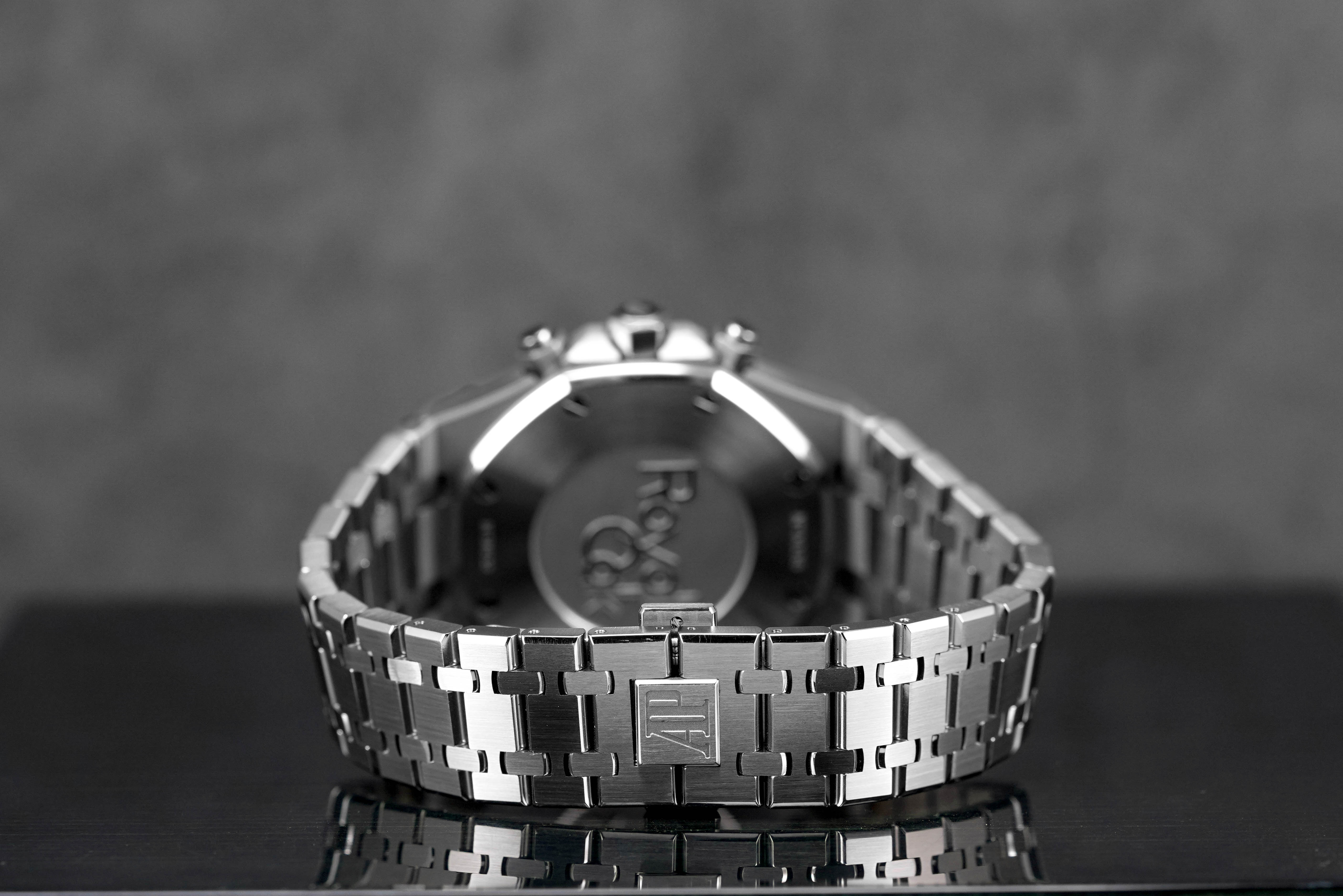 Harga Audemars Piguet Royal Oak Black