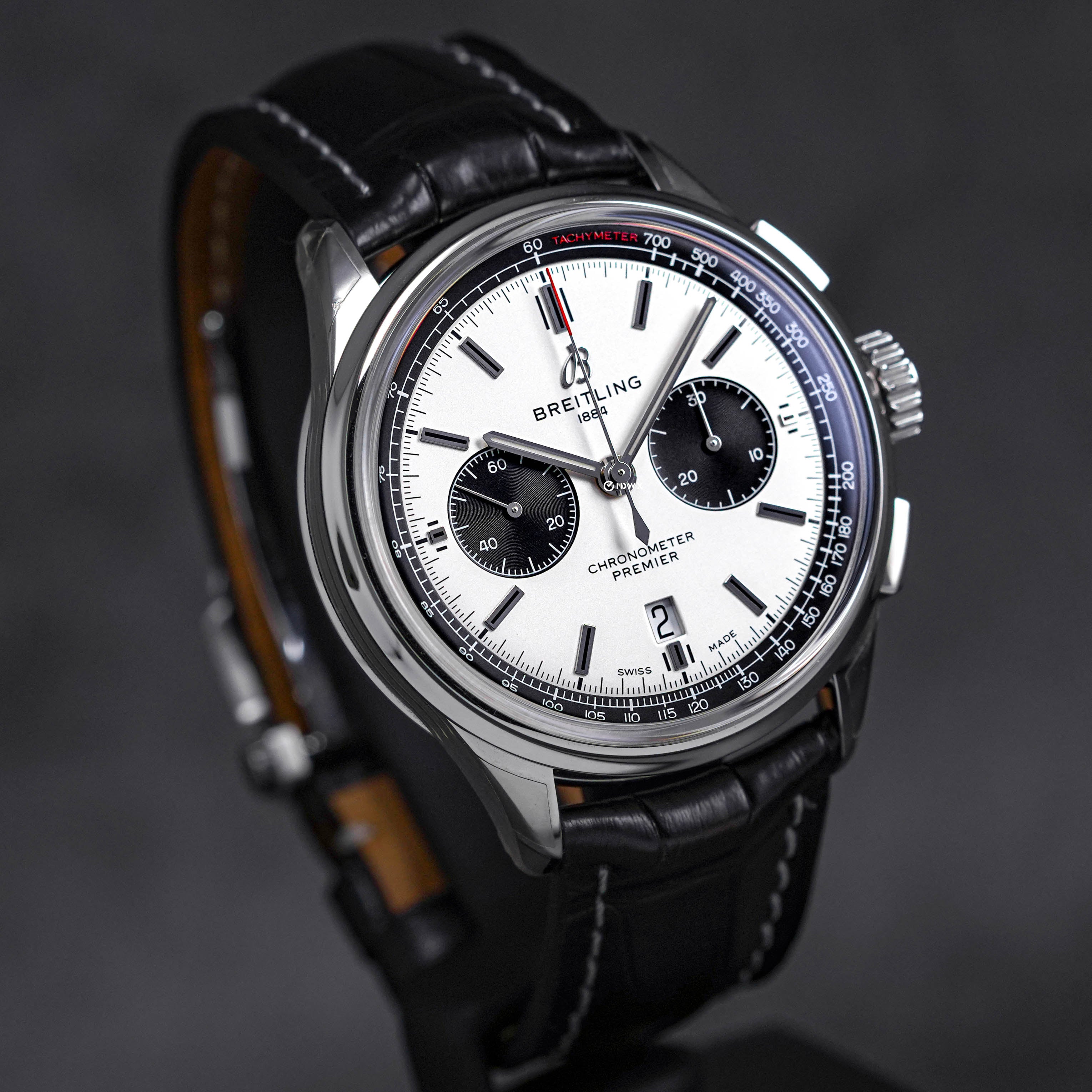 PREMIER B01 CHRONOGRAPH 42 PANDA DIAL (2019)