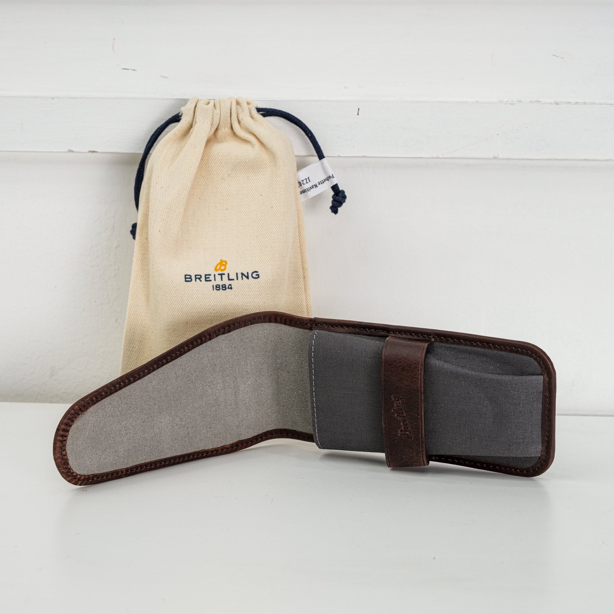 WATCH TRAVEL CASE / POUCH