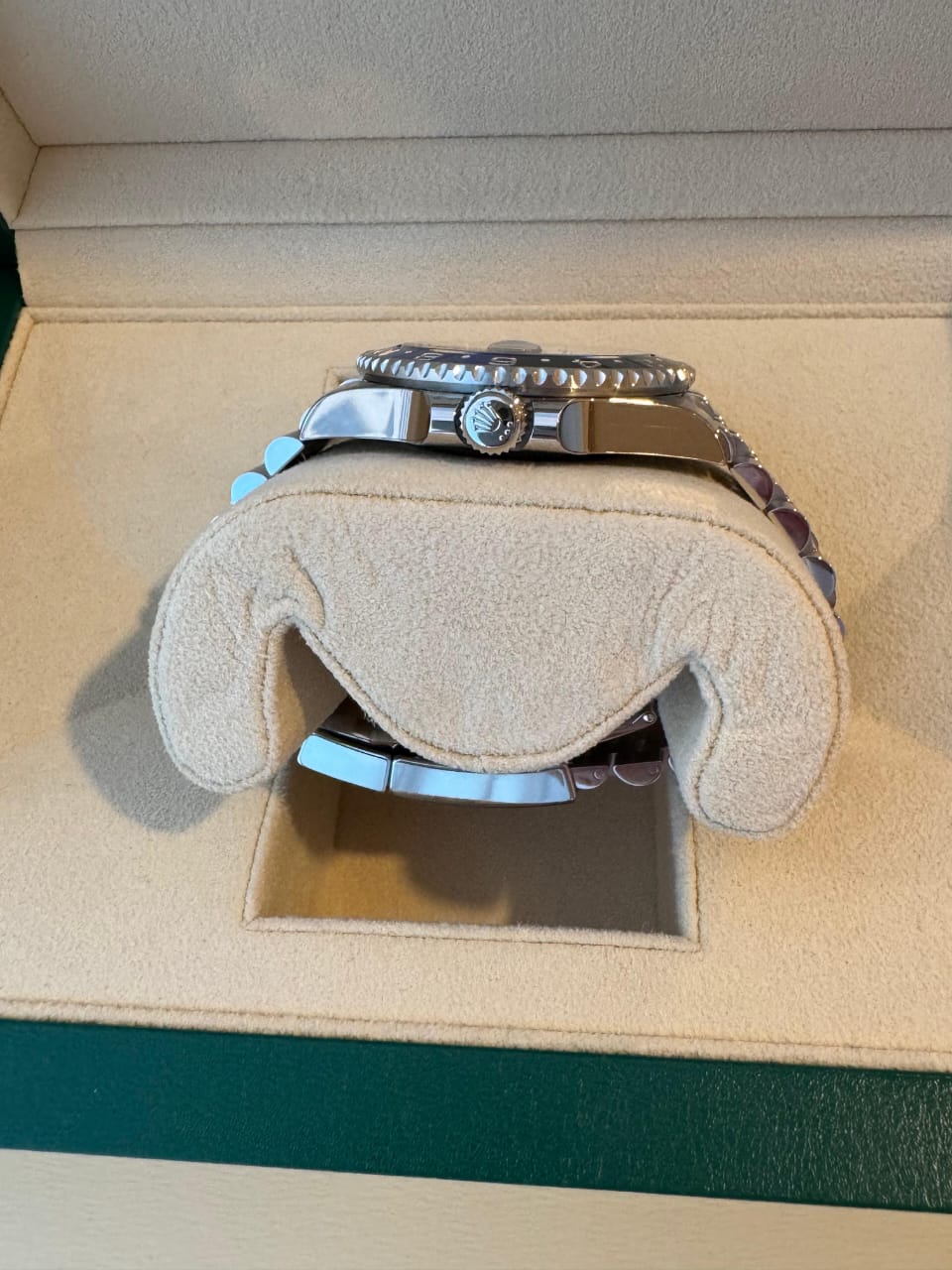 GMT MASTER-II BATGIRL (2024)