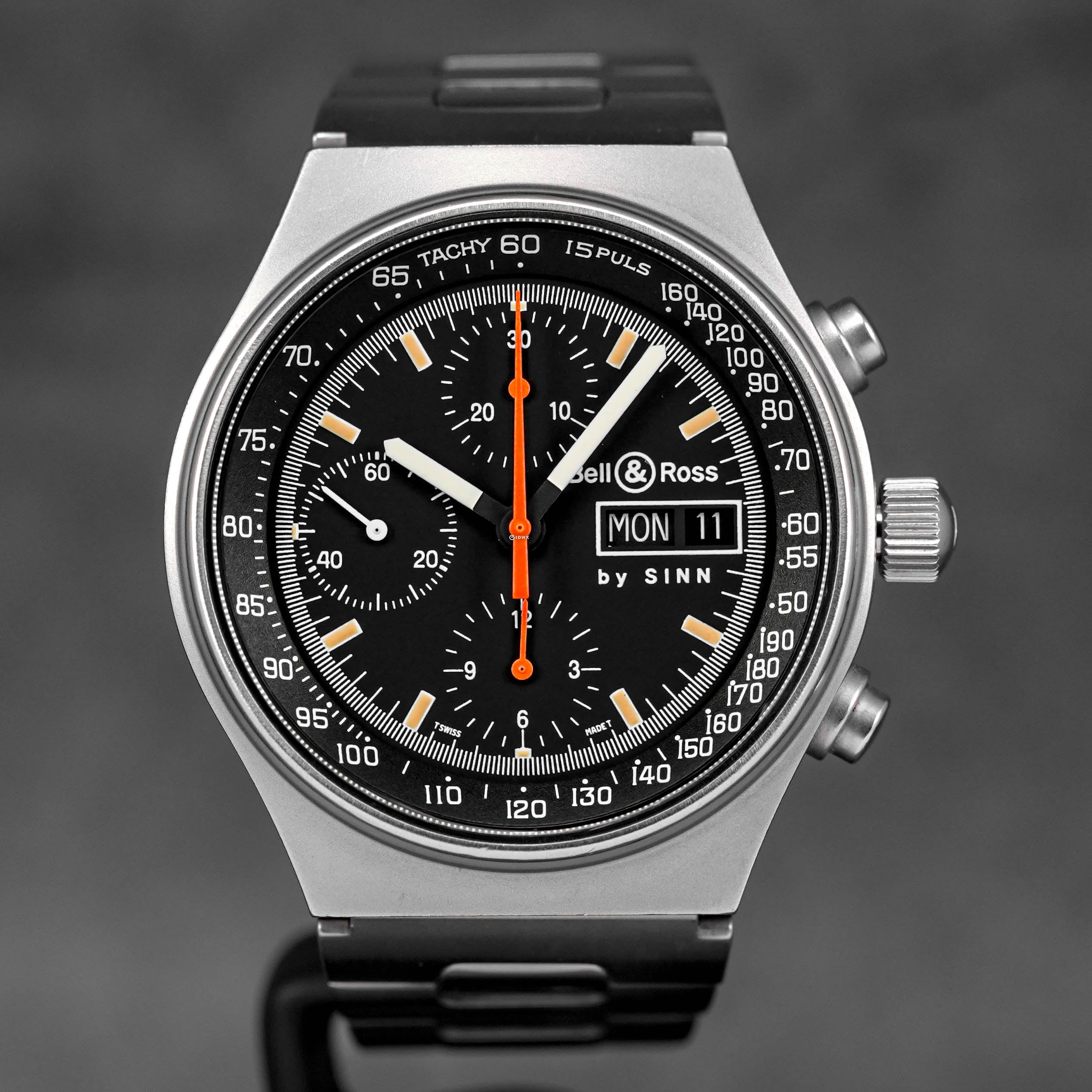 Harga Bell and Ross By Sinn Space 2