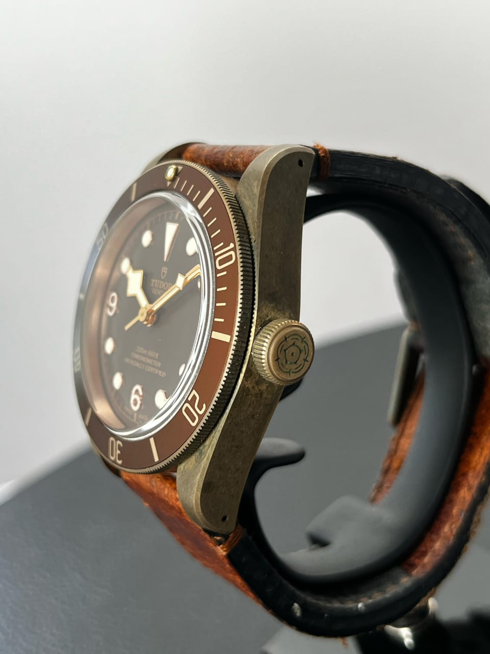BLACK BAY BRONZE BROWN DIAL LEATHER STRAP (2018)