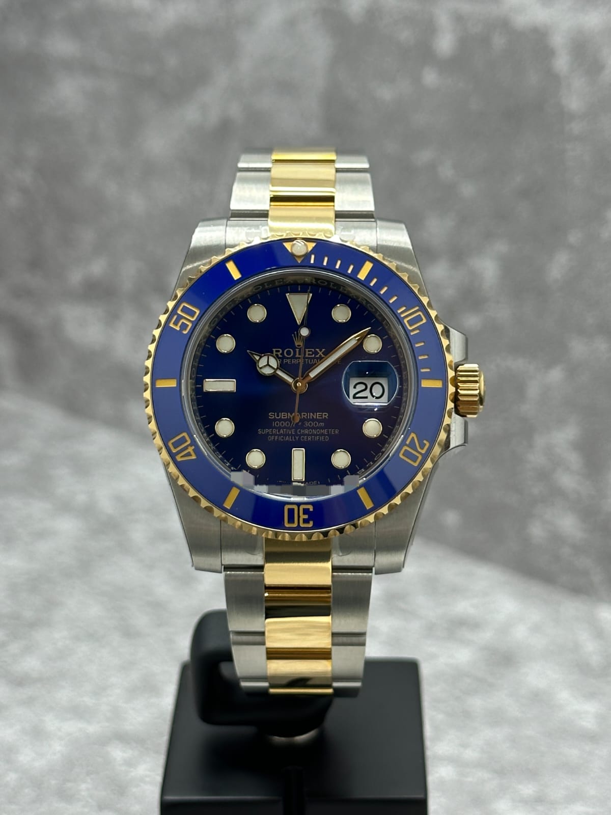 SUBMARINER DATE 40MM TWOTONE YELLOWGOLD BLUE DIAL (2018)