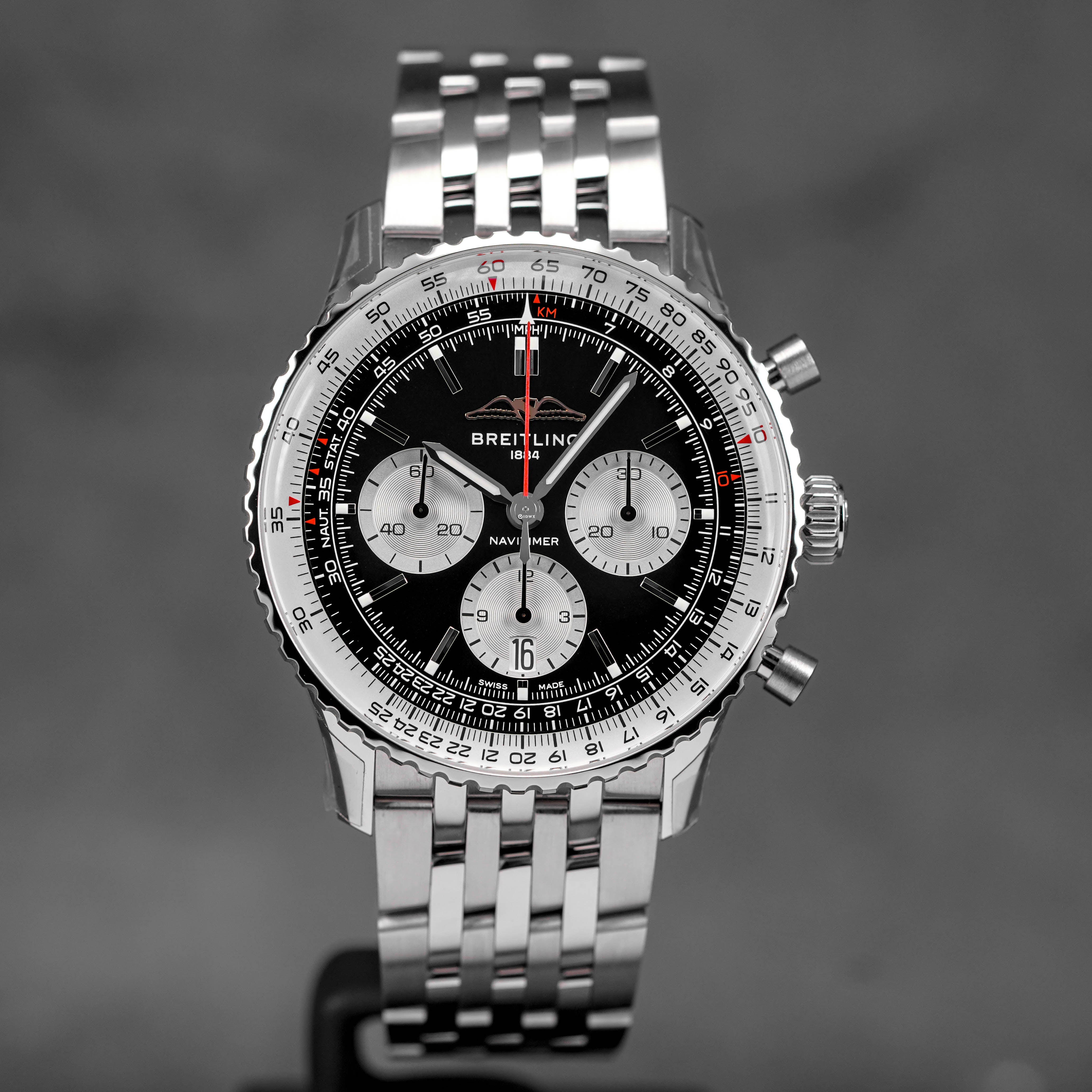 Harga Breitling Navitimer B01 Terbaru