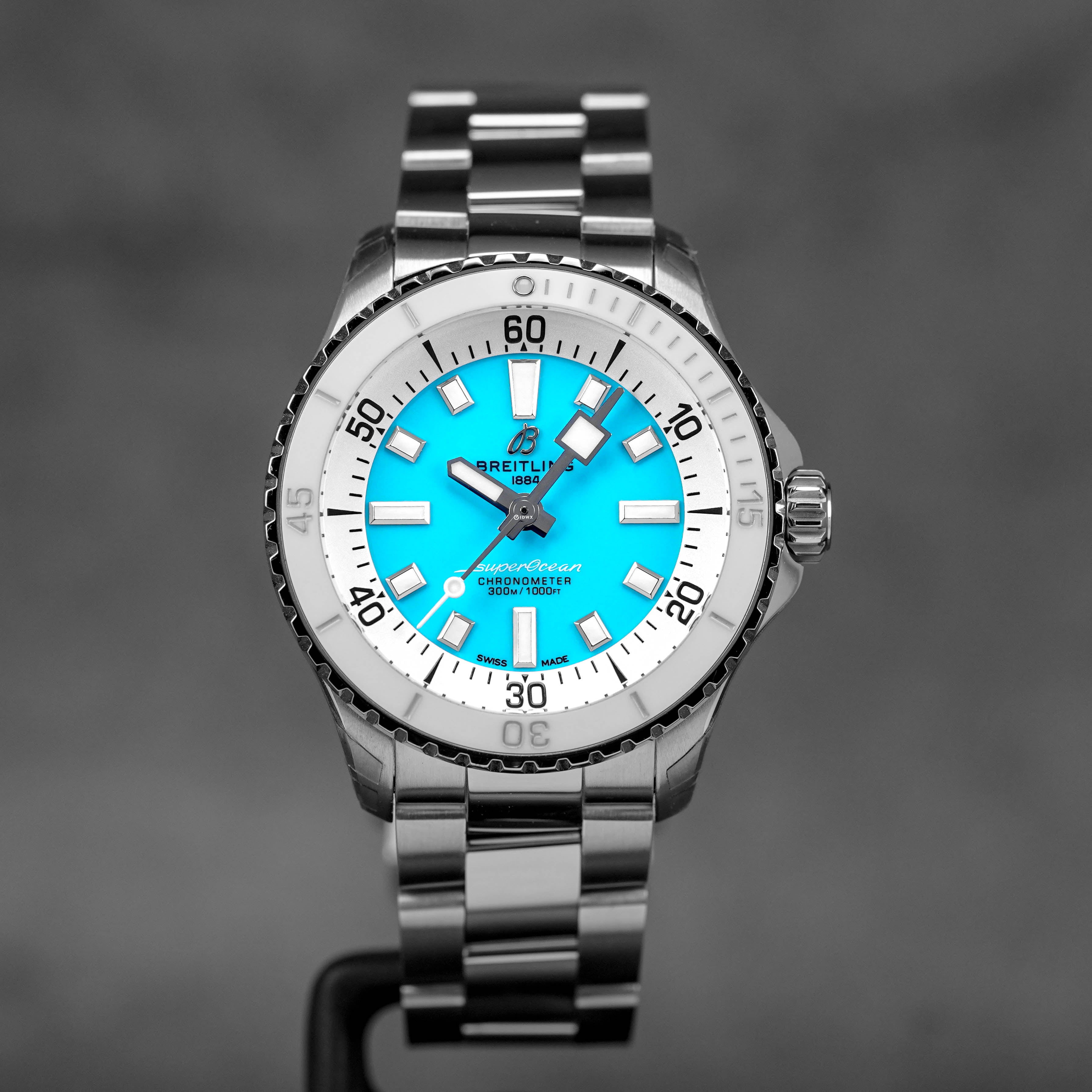 Harga Breitling Superocean Tiffany Blue