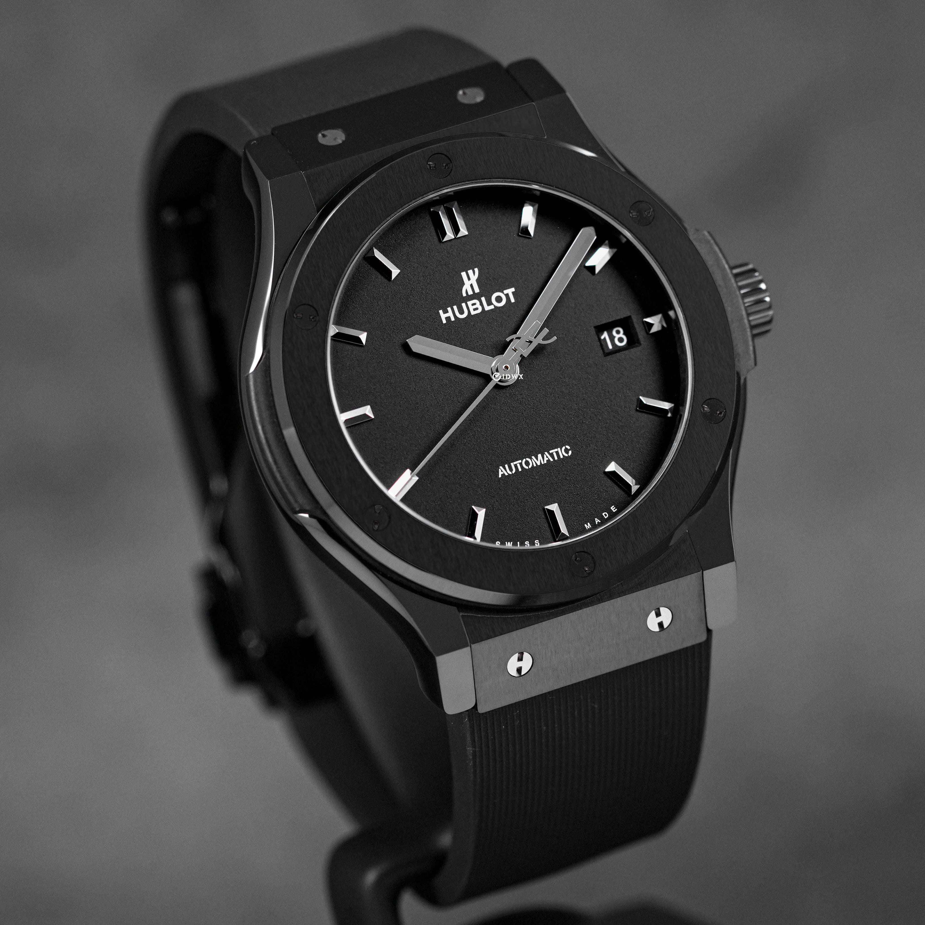 CLASSIC FUSION 42MM CERAMIC BLACK MAGIC (2023)