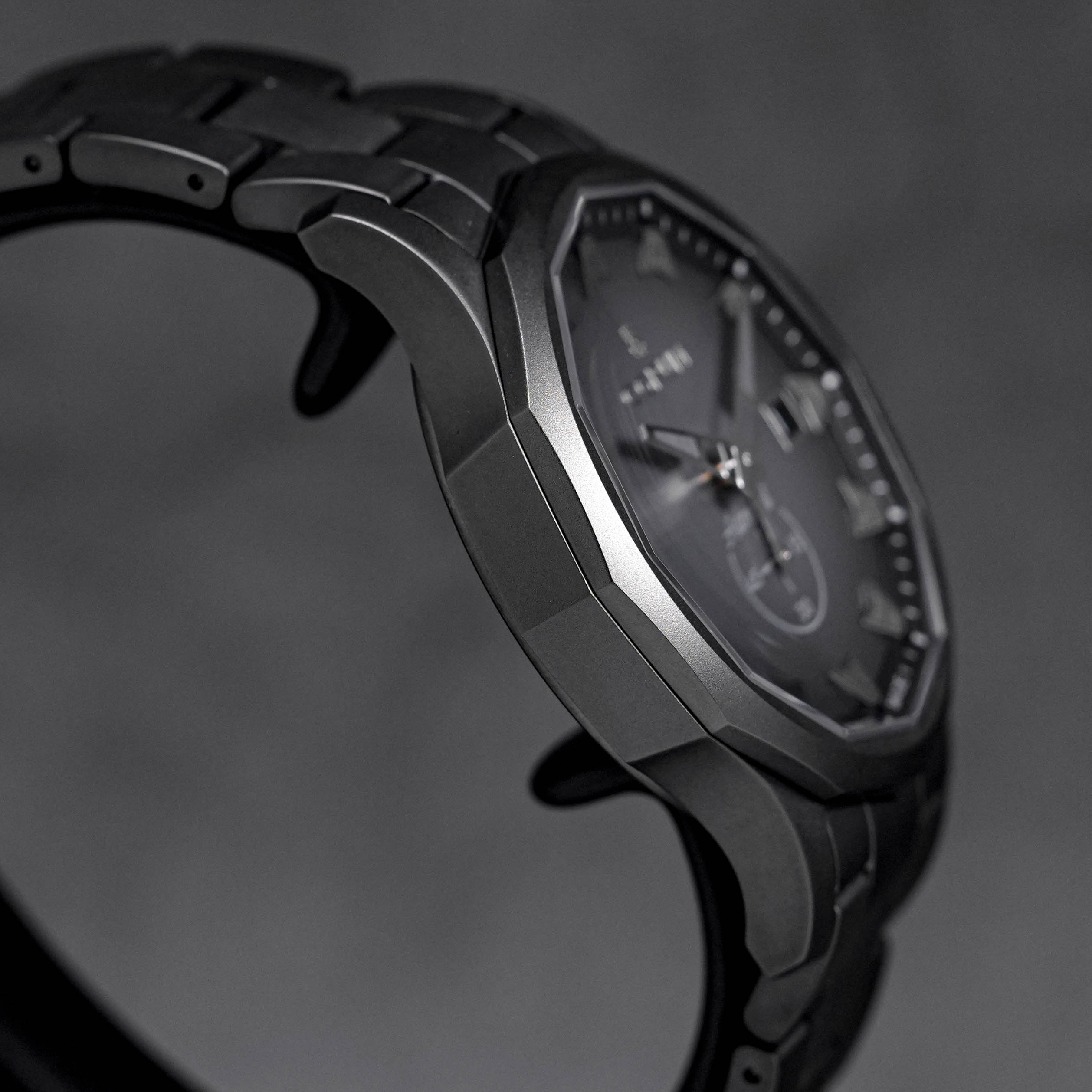 ADMIRAL 42 AUTOMATIC STEEL GREY LIMITED EDITION (2023)