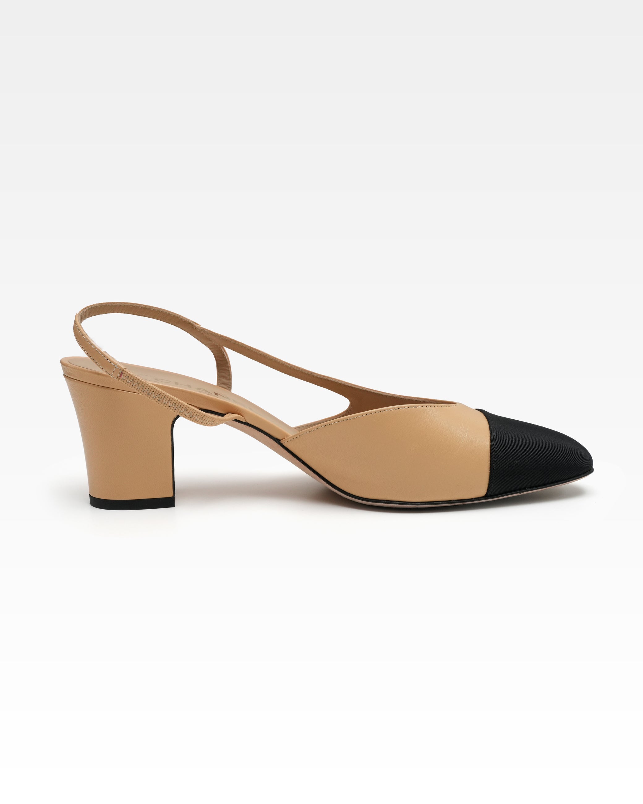 COCO MARK LEATHER STRAP PUMPS LADIES BLACK & BEIGE (40C)