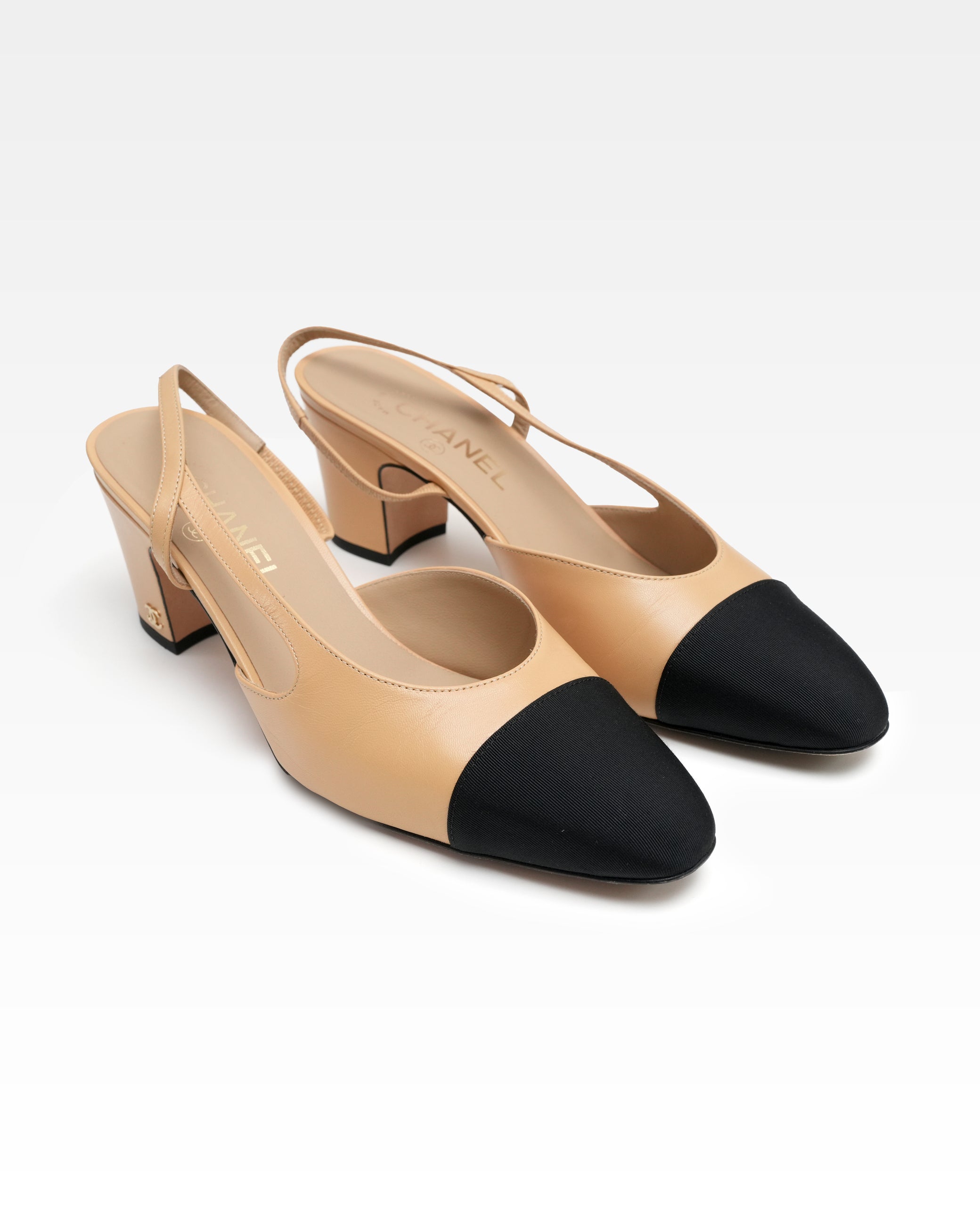 COCO MARK LEATHER STRAP PUMPS LADIES BLACK & BEIGE (40C)