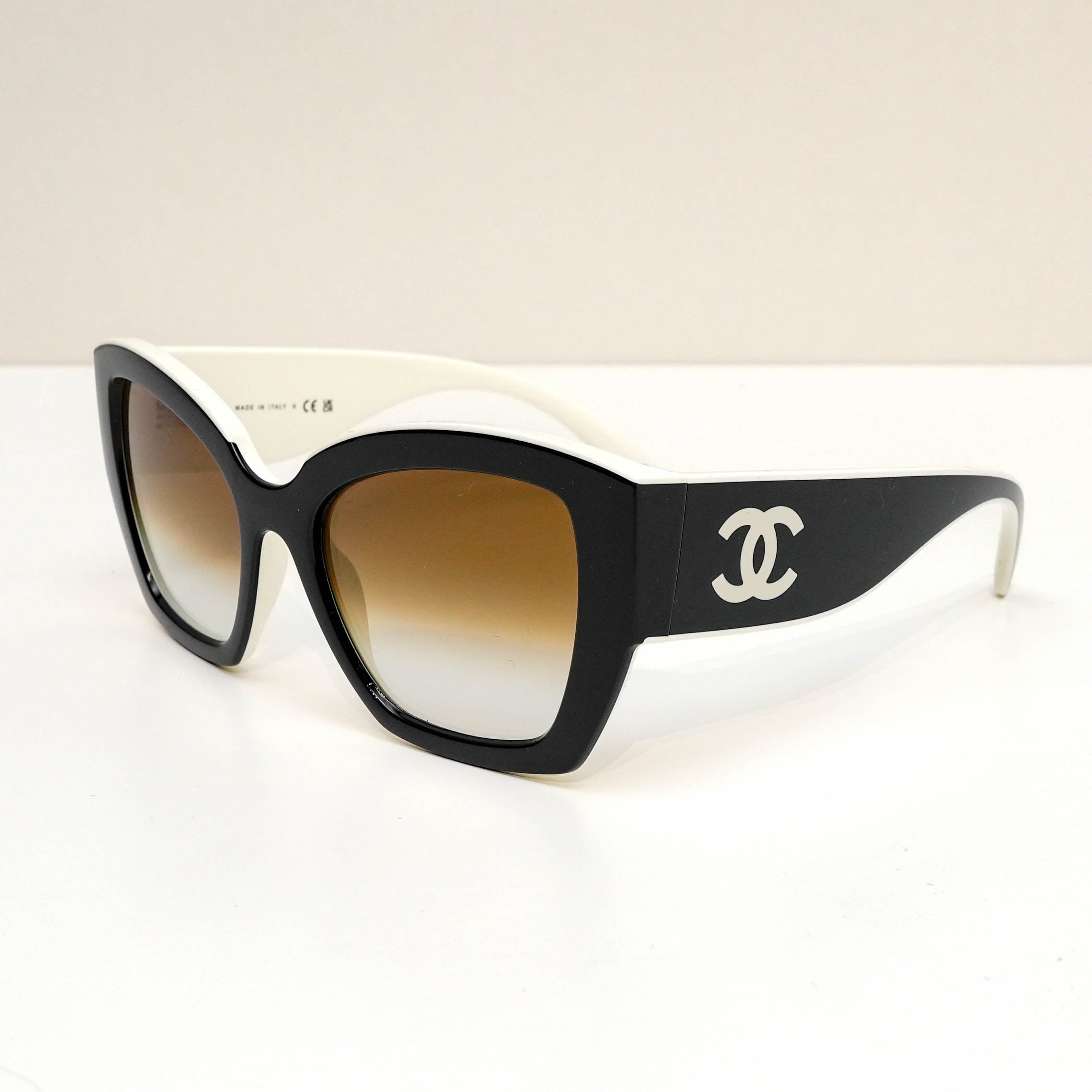 BUTTERFLY SUNGLASSES NYLON BLACK WHITE FRAME BEIGE GRADIENT LENSES