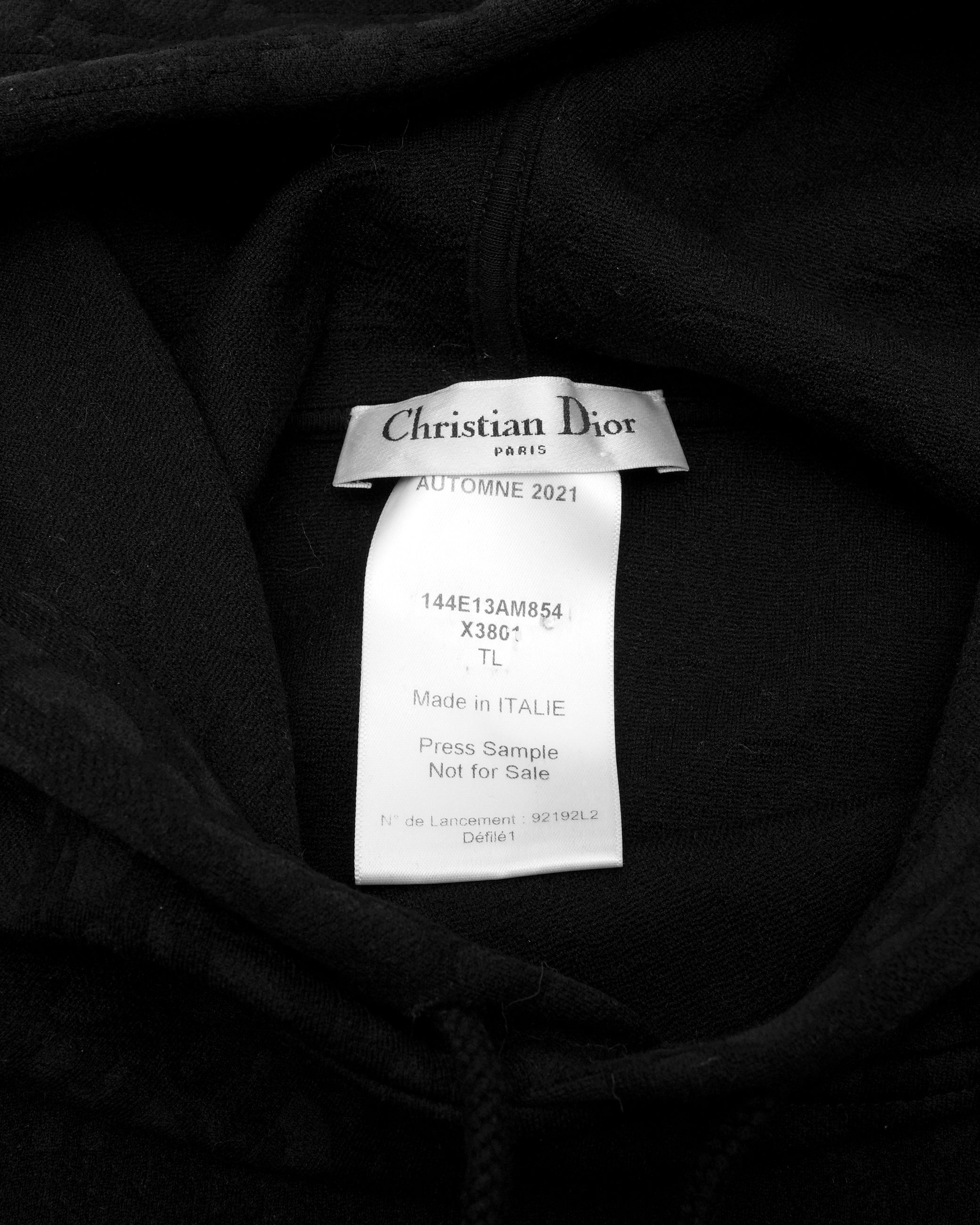 OBLIQUE HOODIE BLACK – SHORT SLEEVED