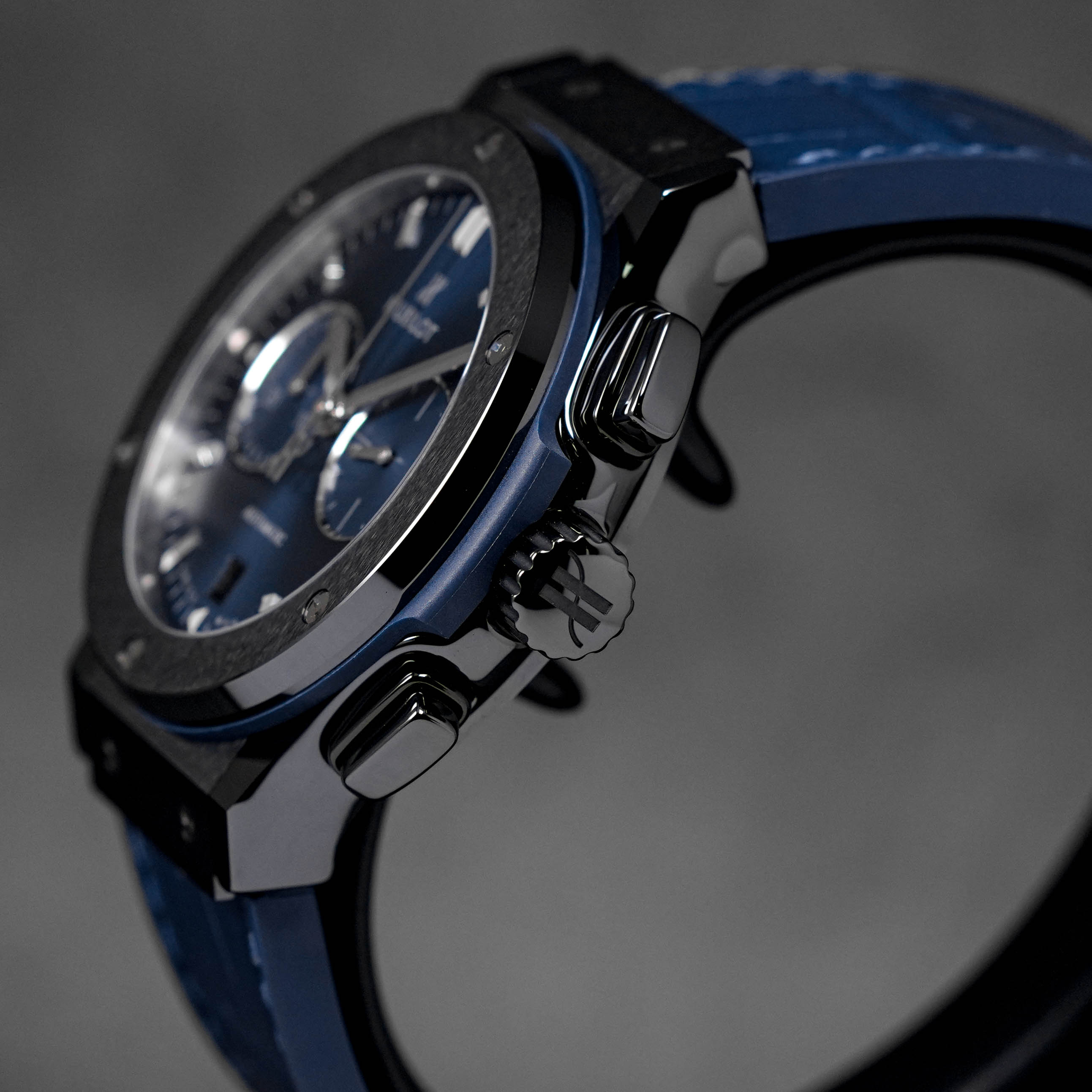 CLASSIC FUSION CHRONOGRAPH 42MM CERAMIC BLUE (2023)