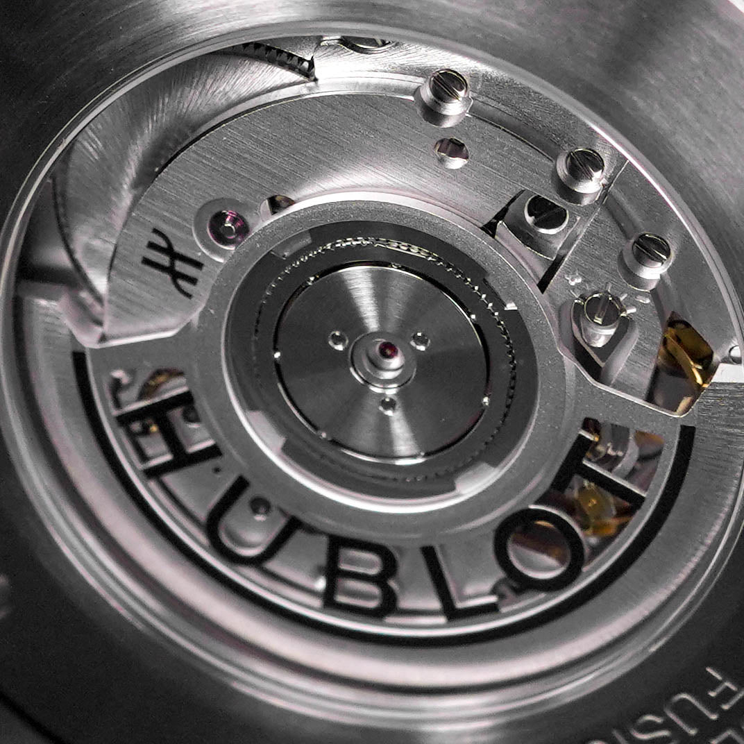 Classic Fusion 42 Racing Grey