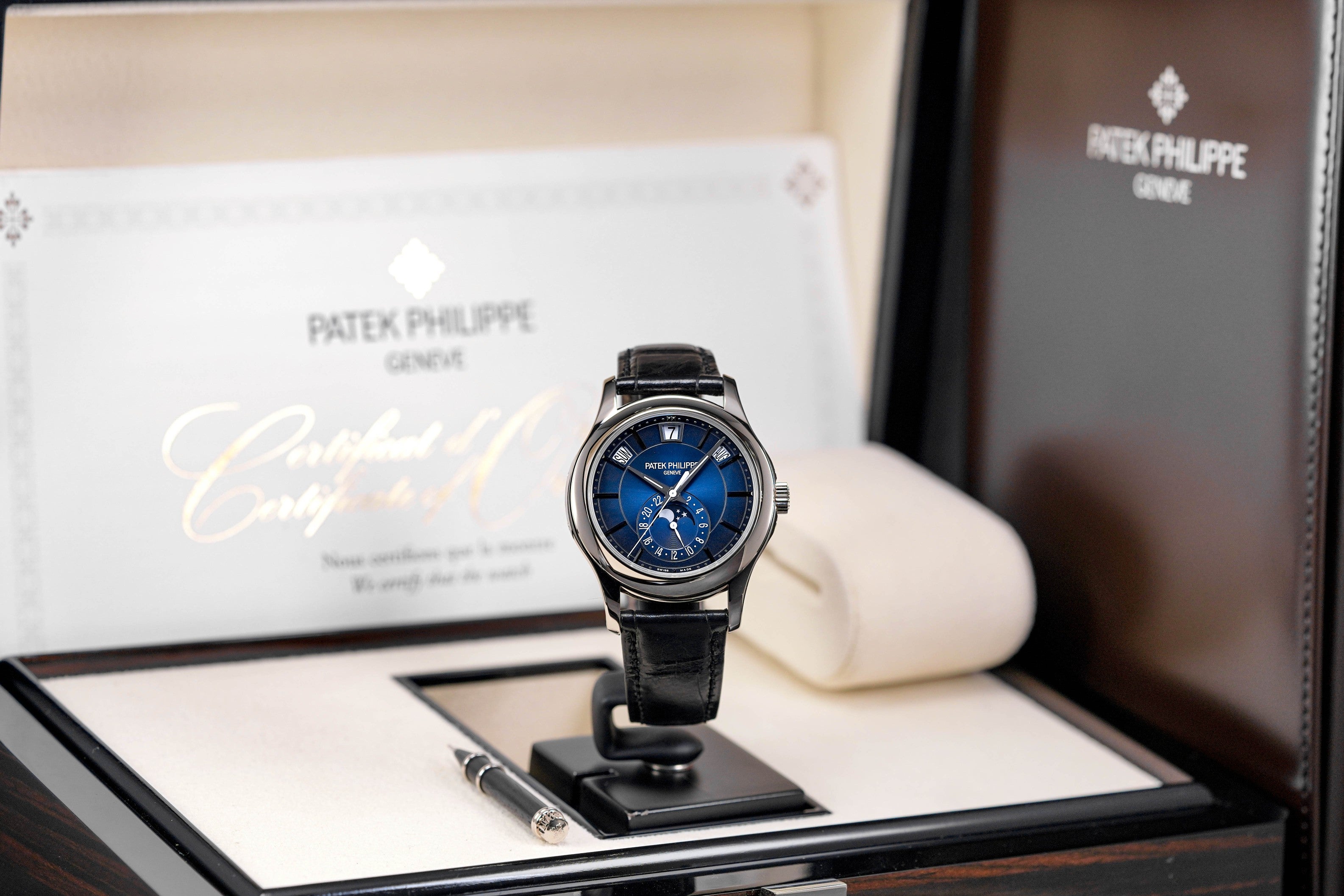 Complications 5205G Moonphase Blue