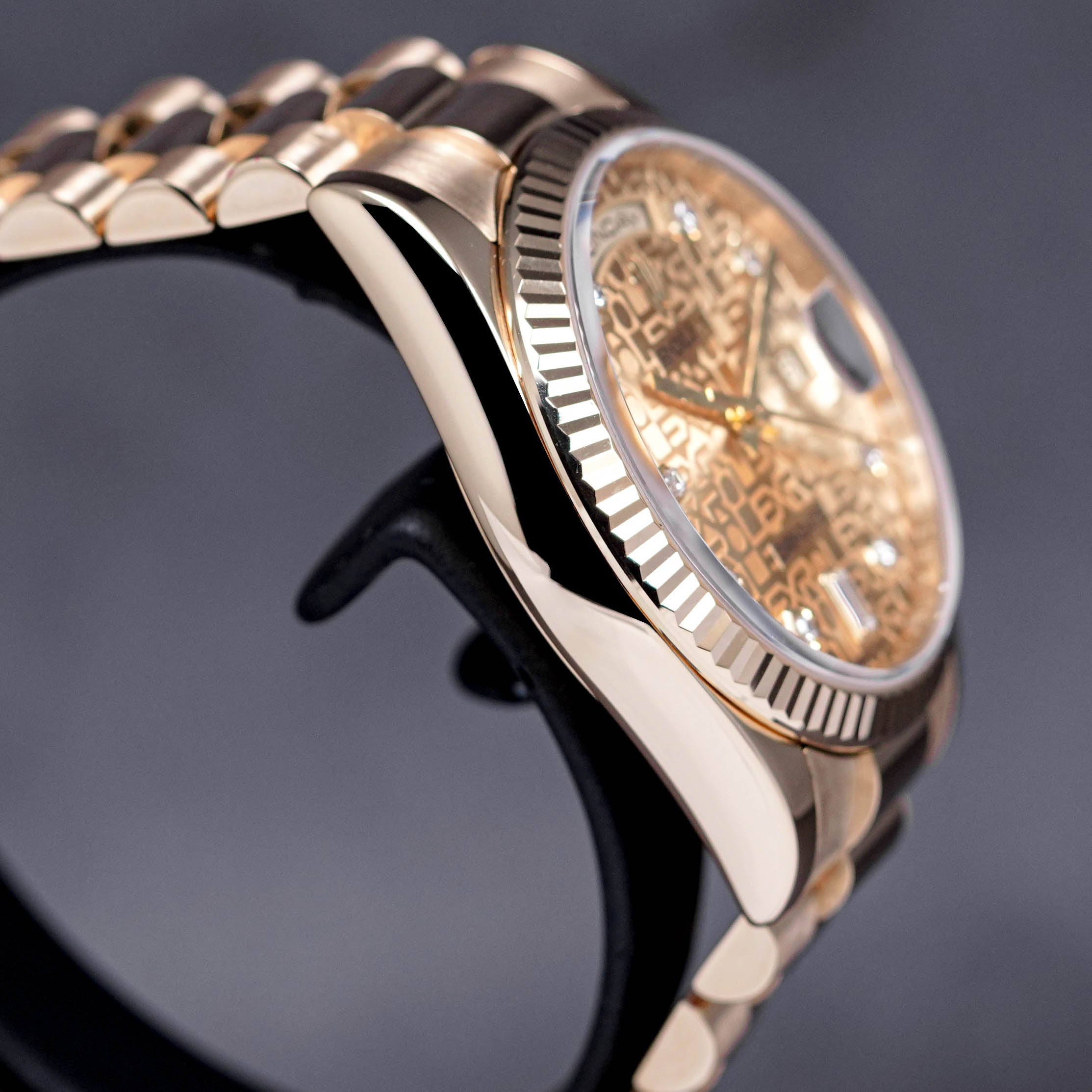 DAYDATE 36MM YELLOWGOLD COMPUTERIZED DIAMOND DIAL (2008)