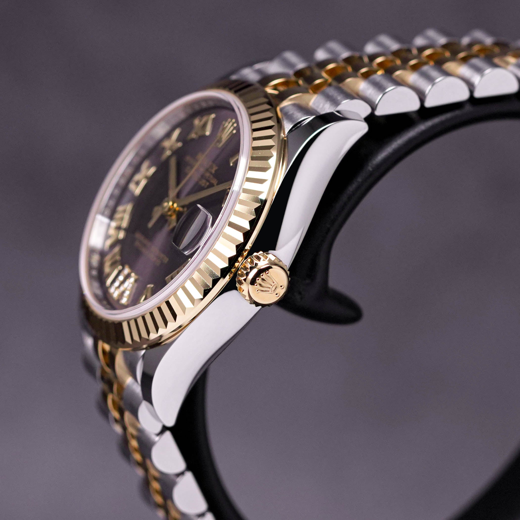 DATEJUST 31MM TWOTONE YELLOWGOLD DARK GREY ROMAN DIAL DIAMOND 6 (2023)