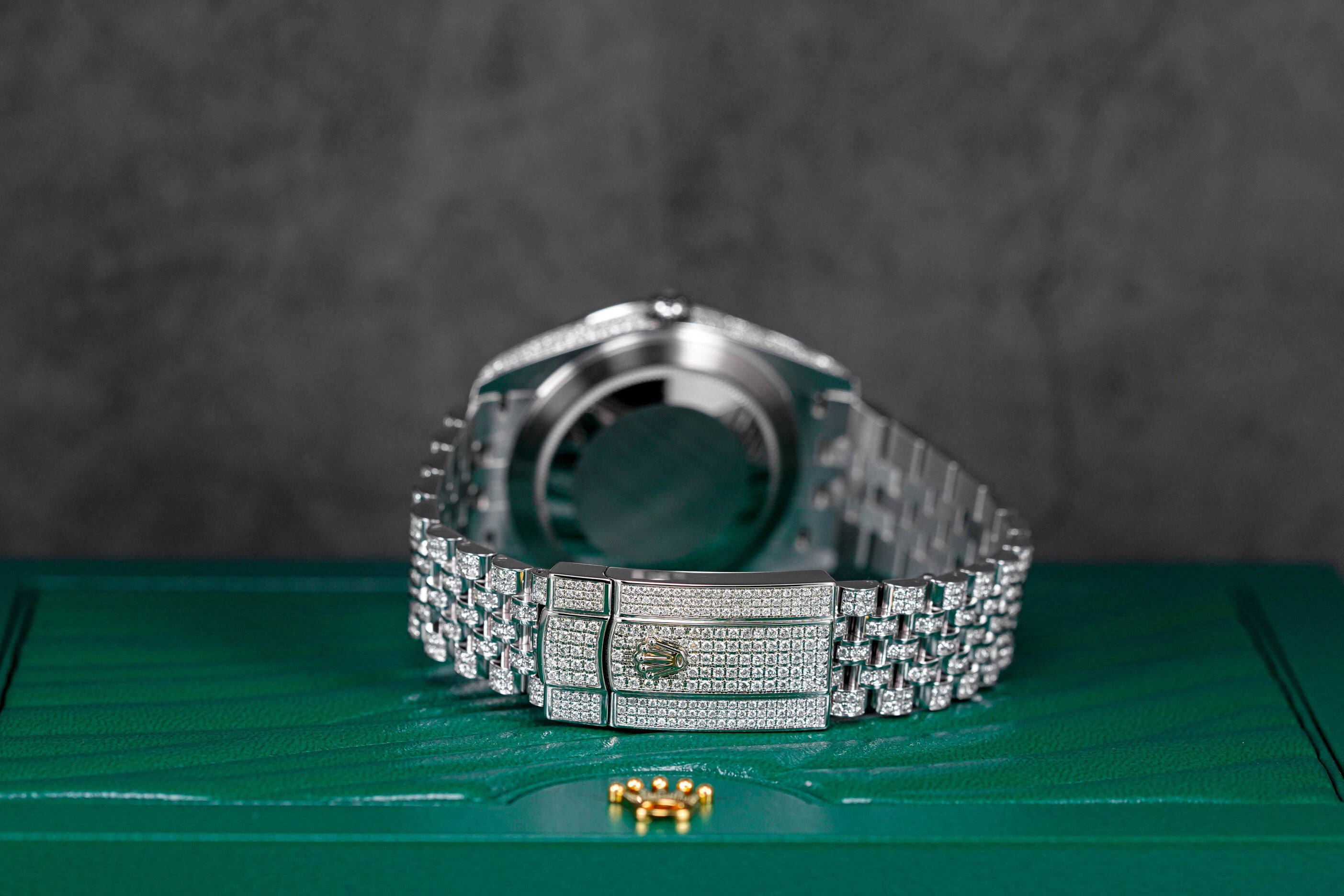 DATEJUST 41MM CUSTOM RAINBOW BEZEL DIAMOND PAVED DIAL JUBILEE (2023)