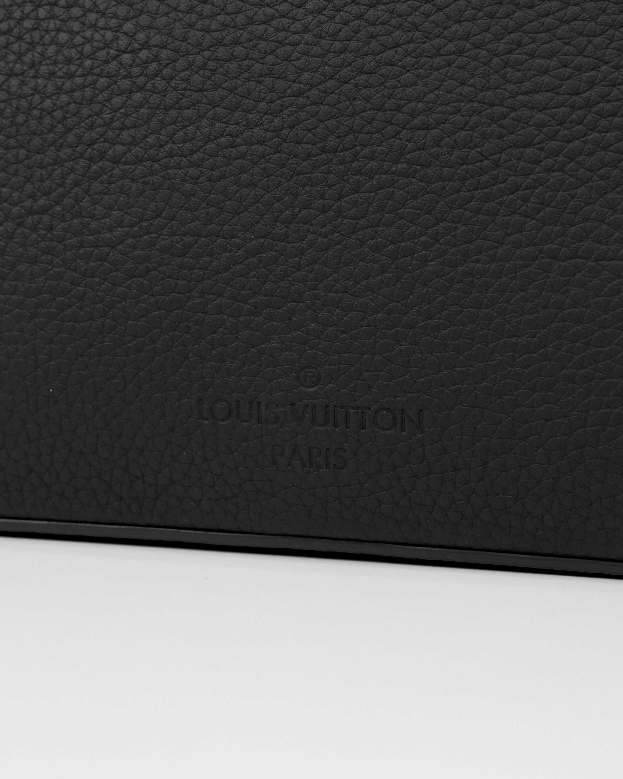 AEROGRAM FASTLINE MESSENGER BLACK