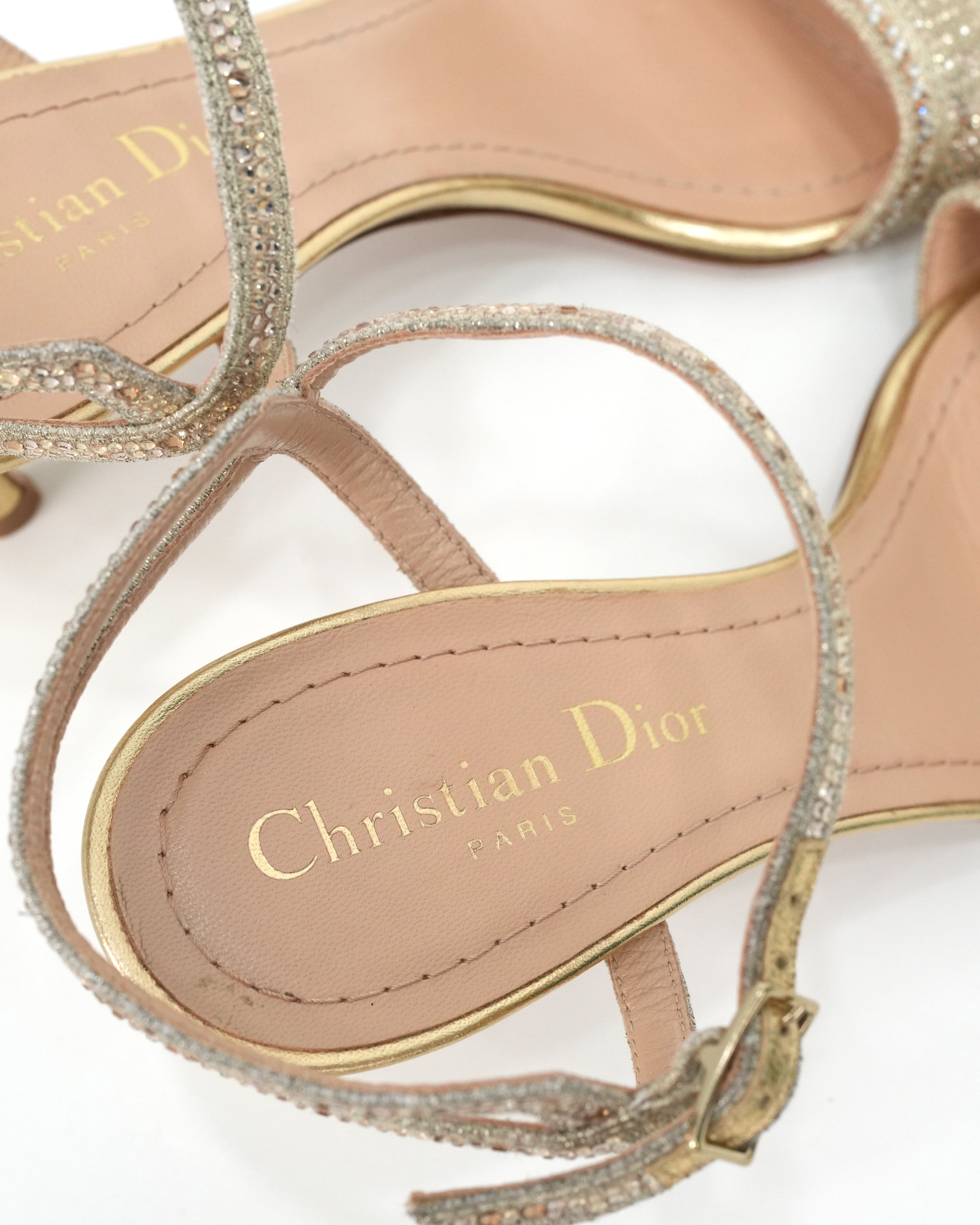 FABRIC SANDAL HEELS SIZE 37 GOLD STRAP