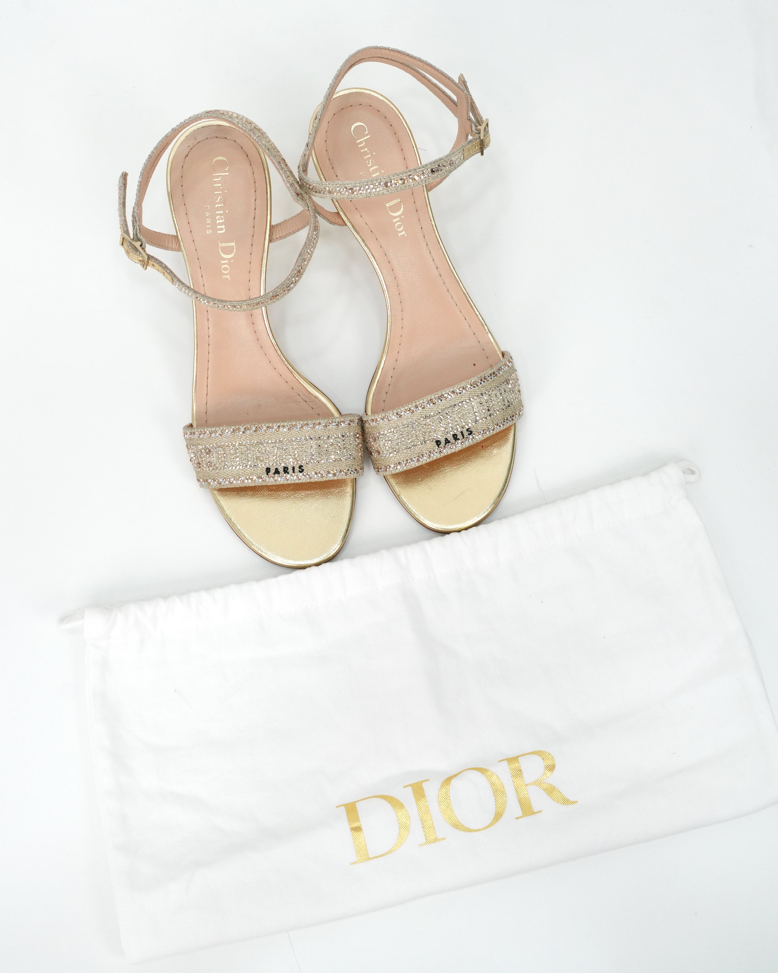 FABRIC SANDAL HEELS SIZE 37 GOLD STRAP
