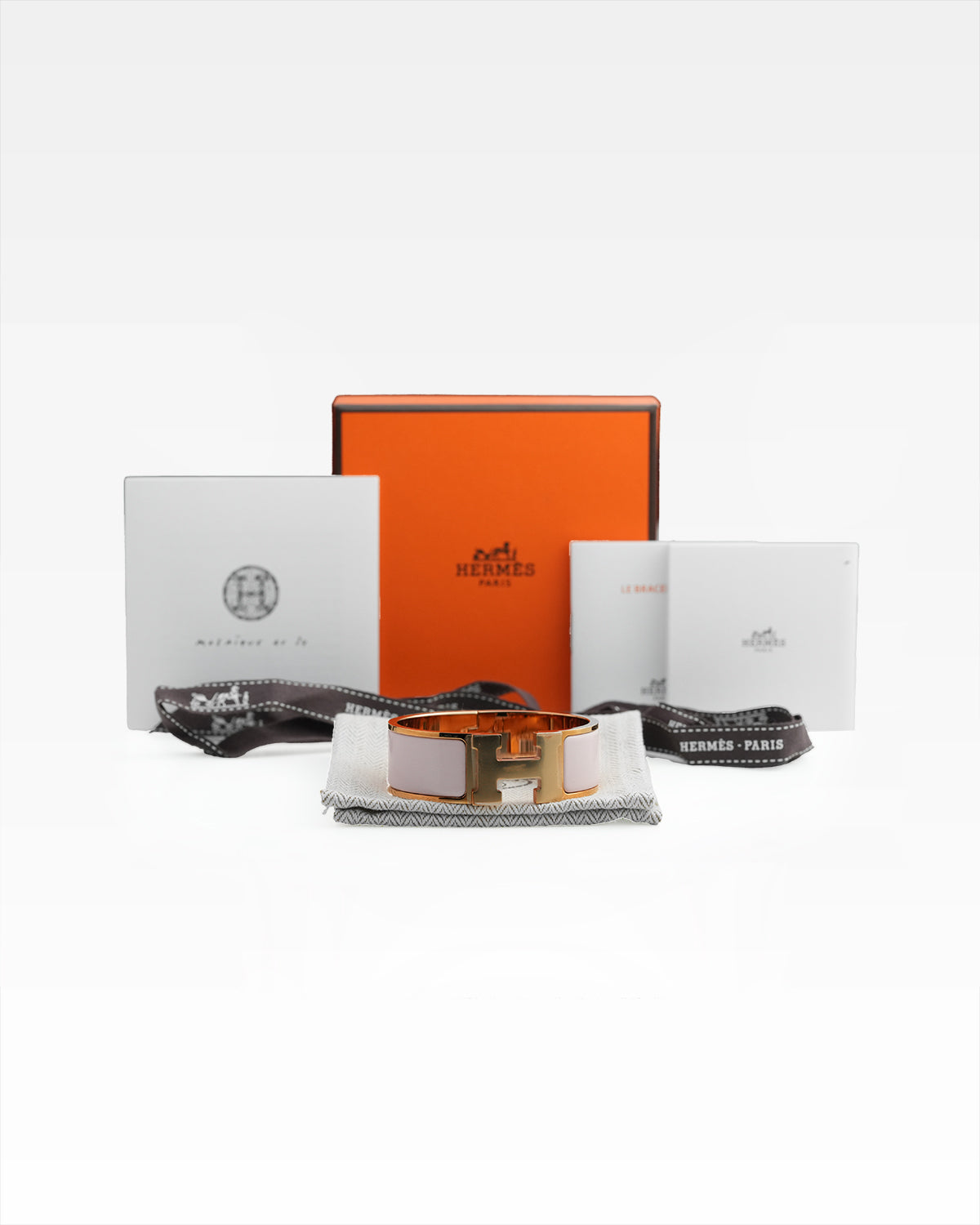 CLIC-CLAC H PM WIDE BANGLE BRACELET - ROSE CANDEUR