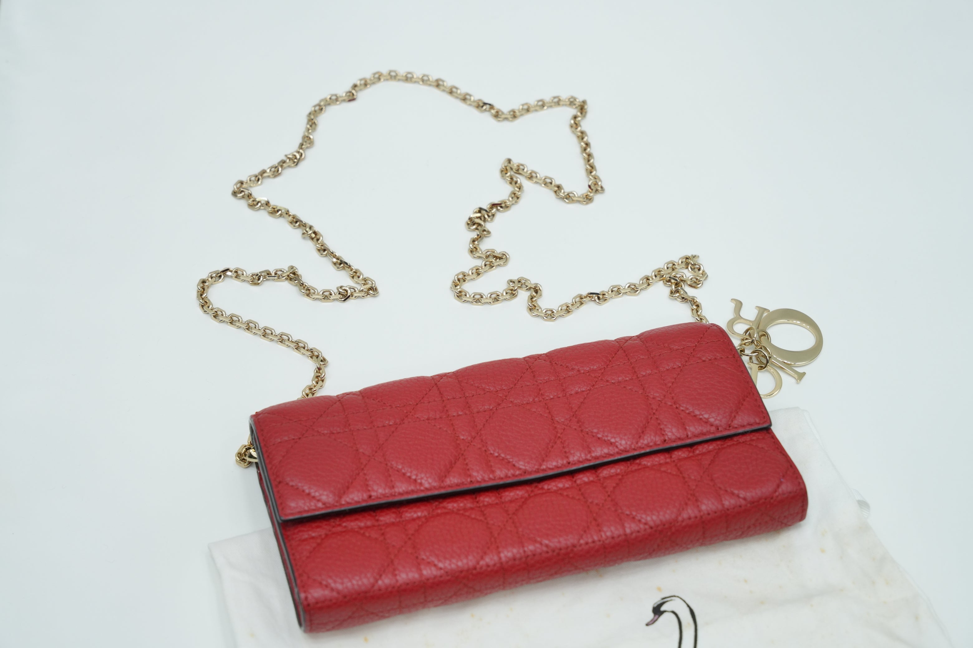 RED CANNAGE LEATHER WALLET ON CHAIN WITH LIGHT GOLD HARDWARE