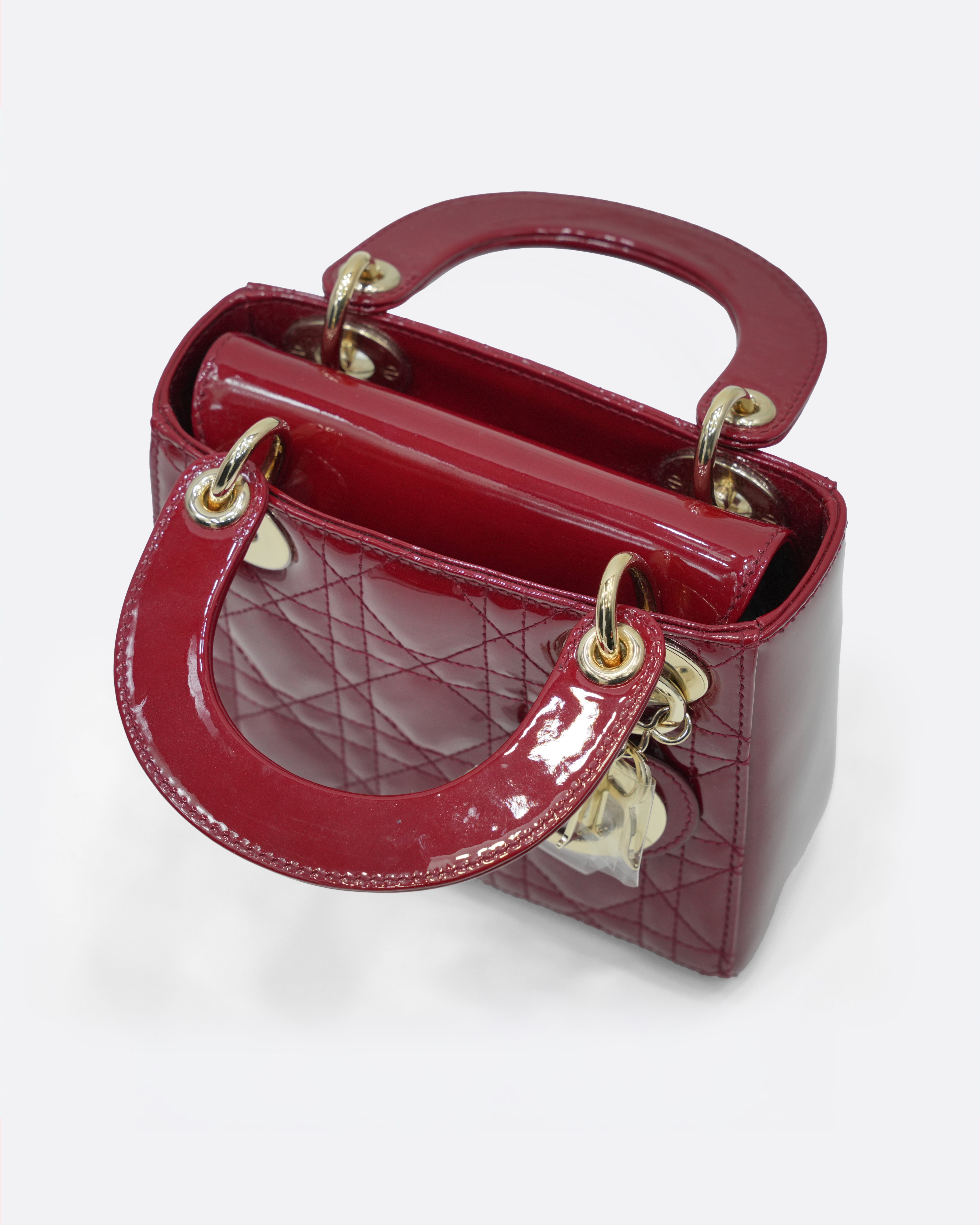 MINI IN RED PATENT LGHW (2019)