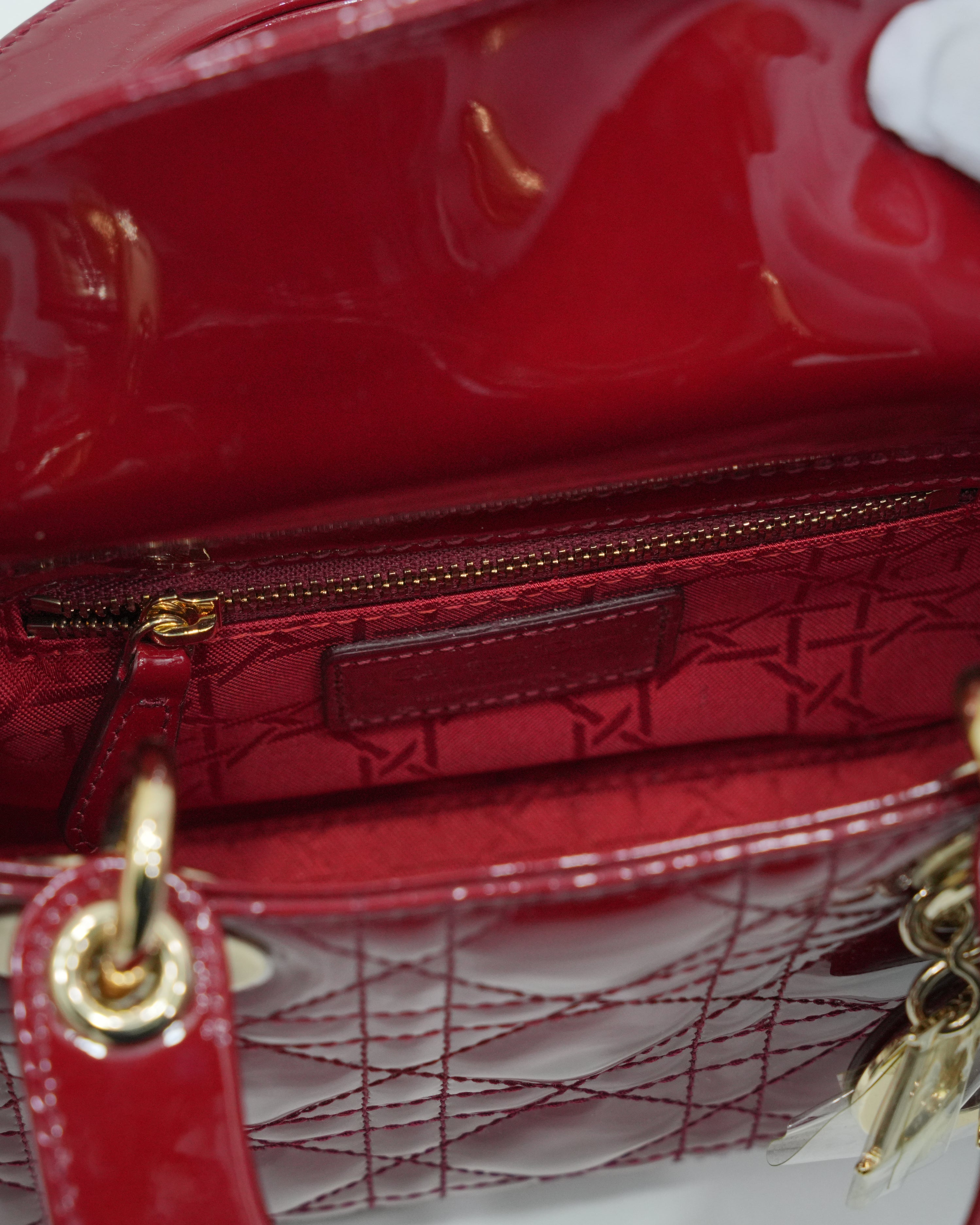 MINI IN RED PATENT LGHW (2019)