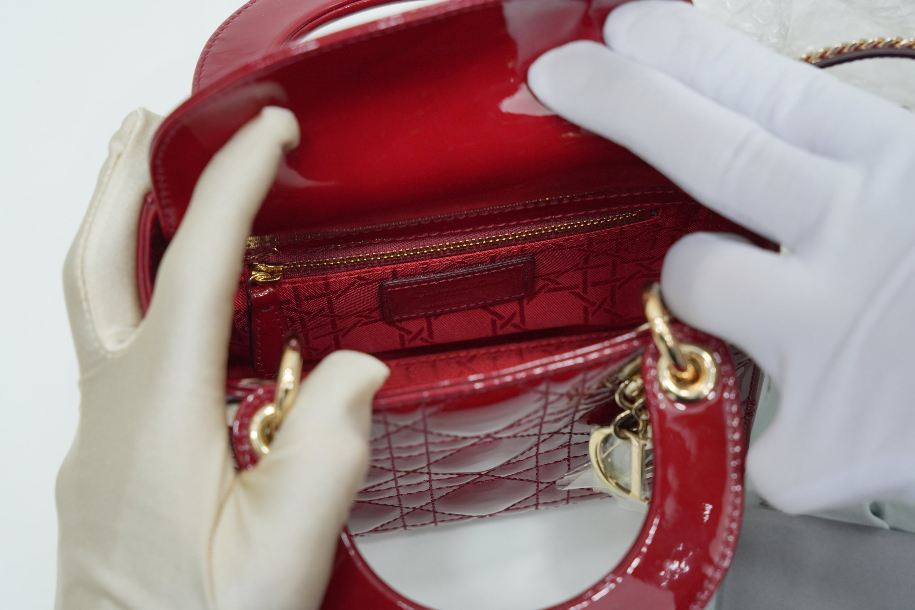 MINI IN RED PATENT LGHW (2019)