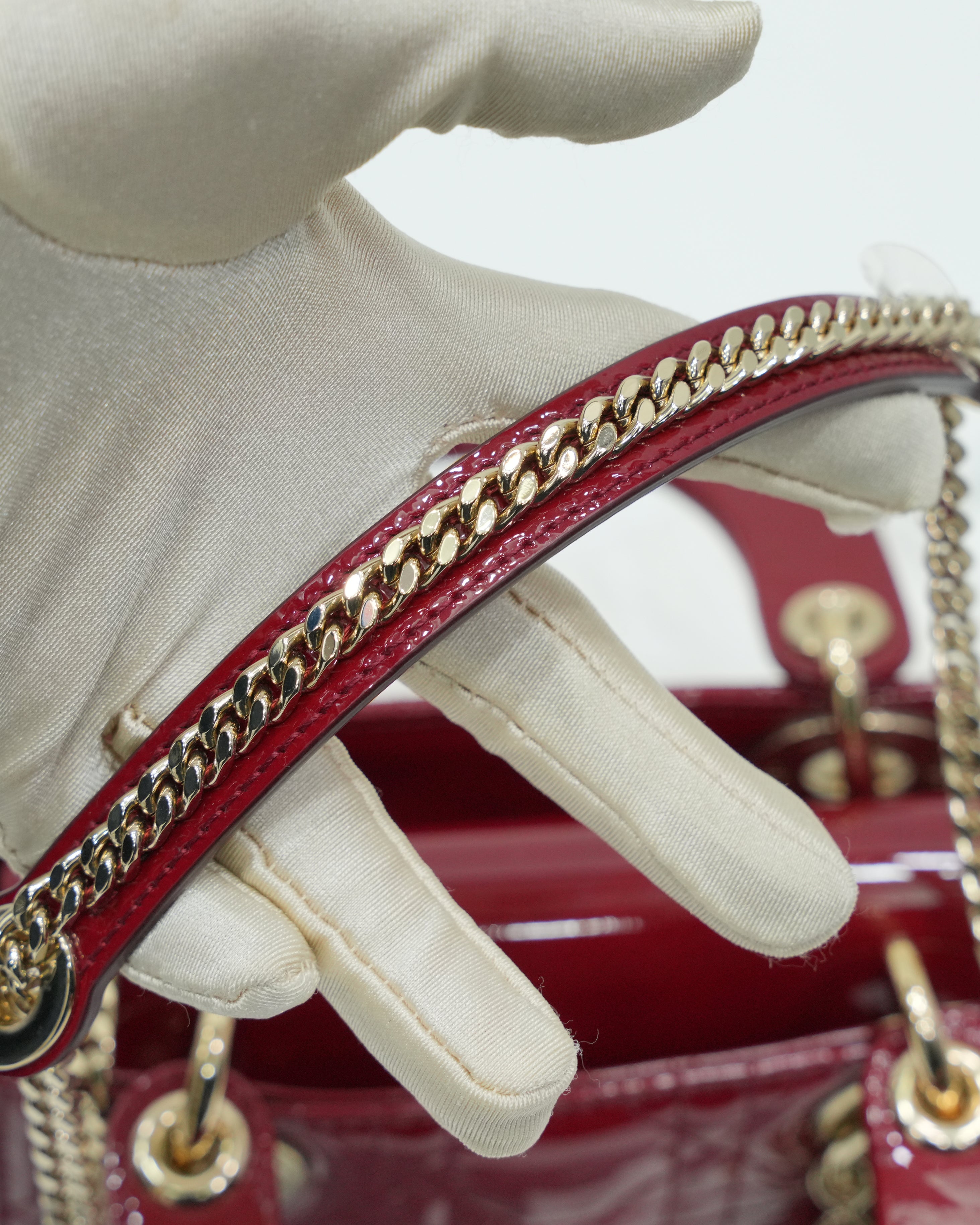 MINI IN RED PATENT LGHW (2019)