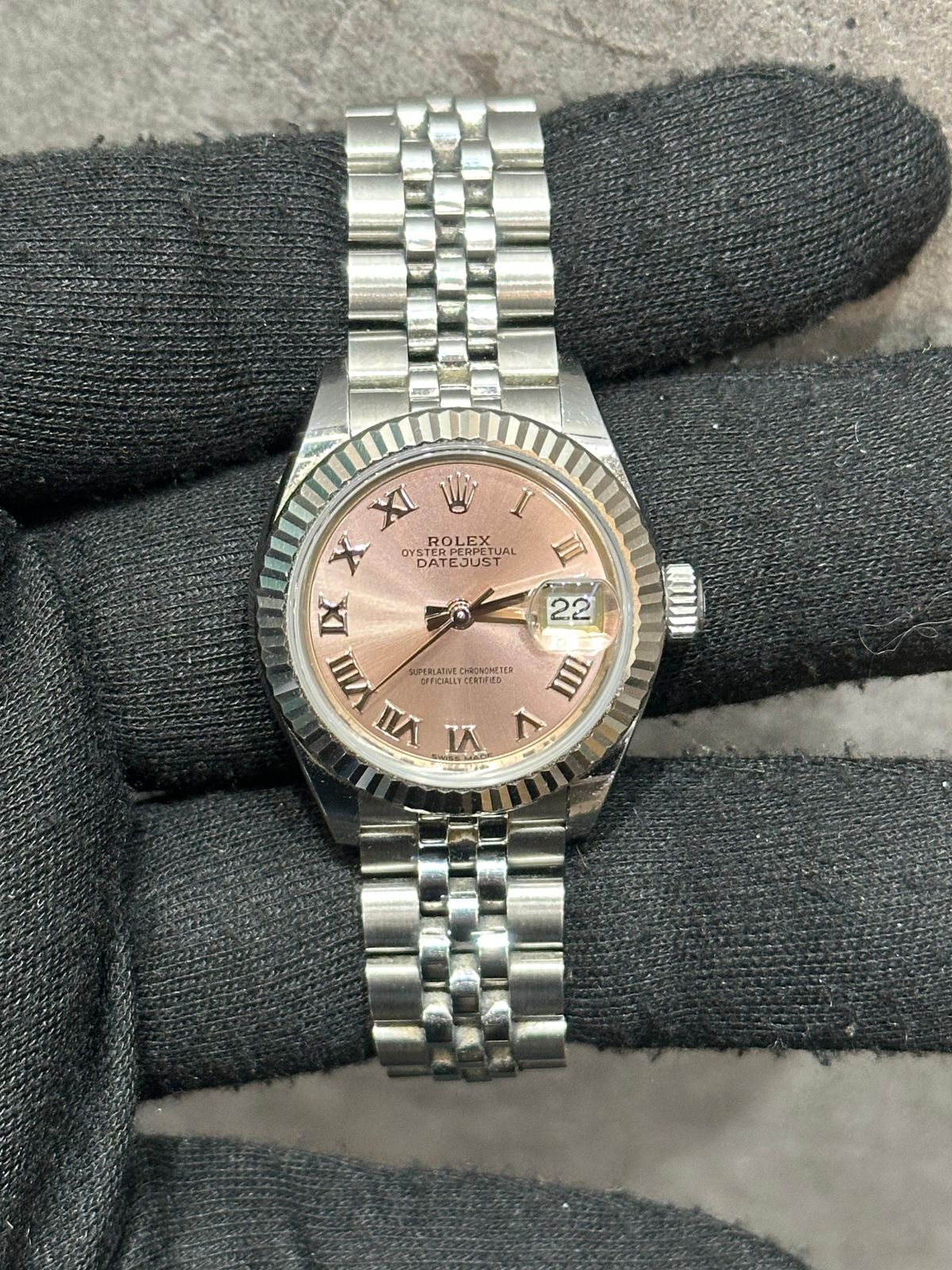 DATEJUST 28MM PINK ROMAN DIAL FLUTED JUBILEE (2019)