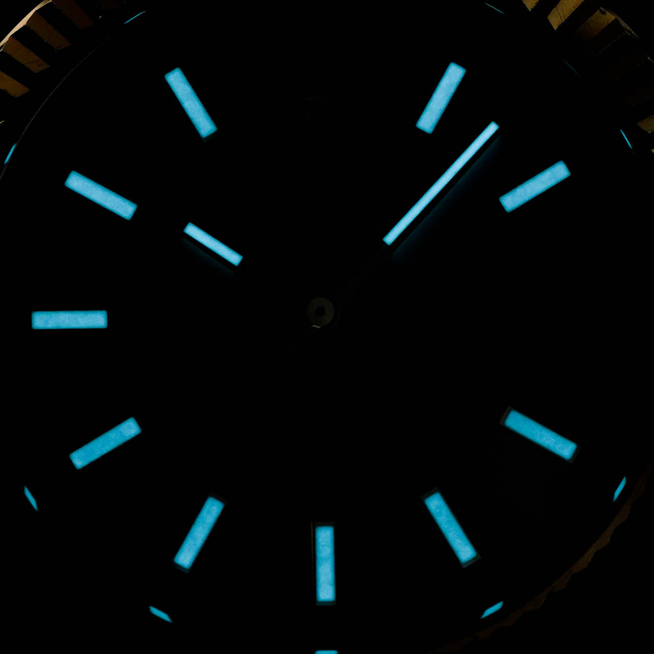 DATEJUST 41MM TWOTONE YELLOWGOLD SILVER SUNDUST DIAL (2019)