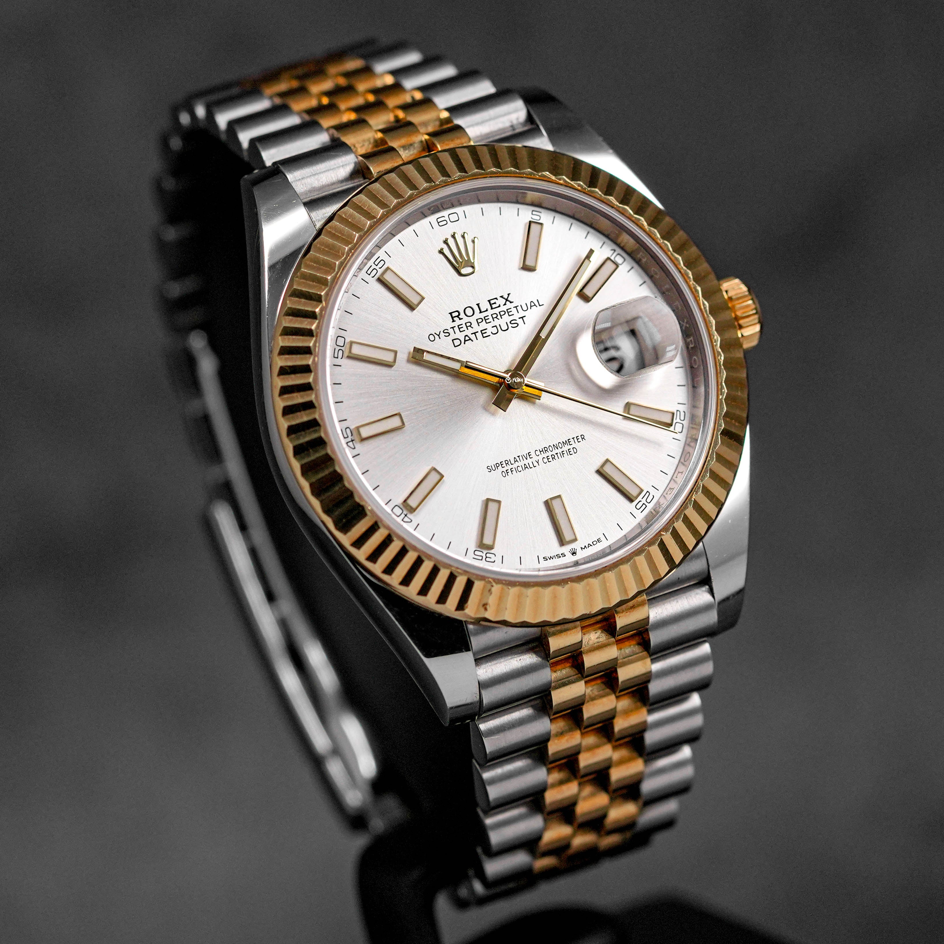 DATEJUST 41MM TWOTONE YELLOWGOLD SILVER SUNDUST DIAL (2019)