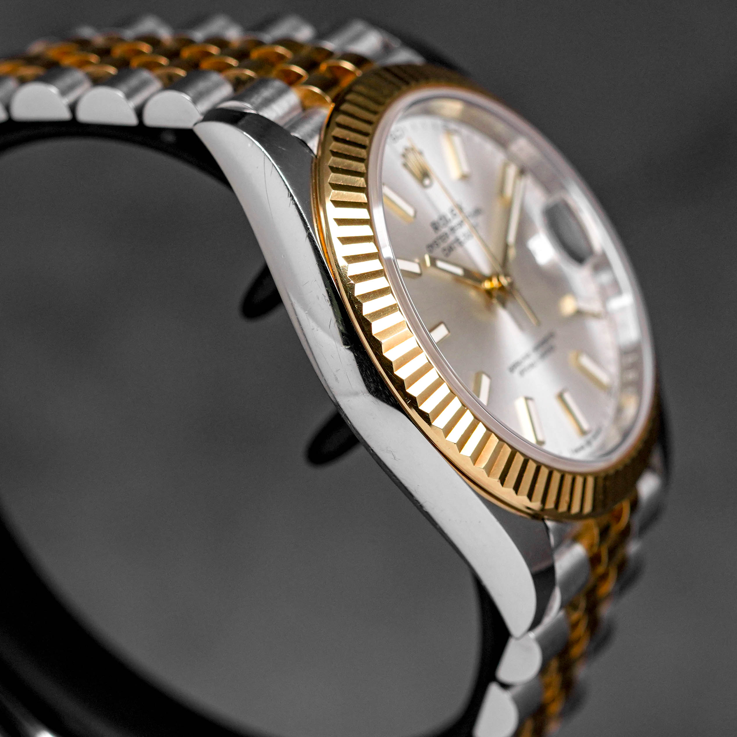 DATEJUST 41MM TWOTONE YELLOWGOLD SILVER SUNDUST DIAL (2019)