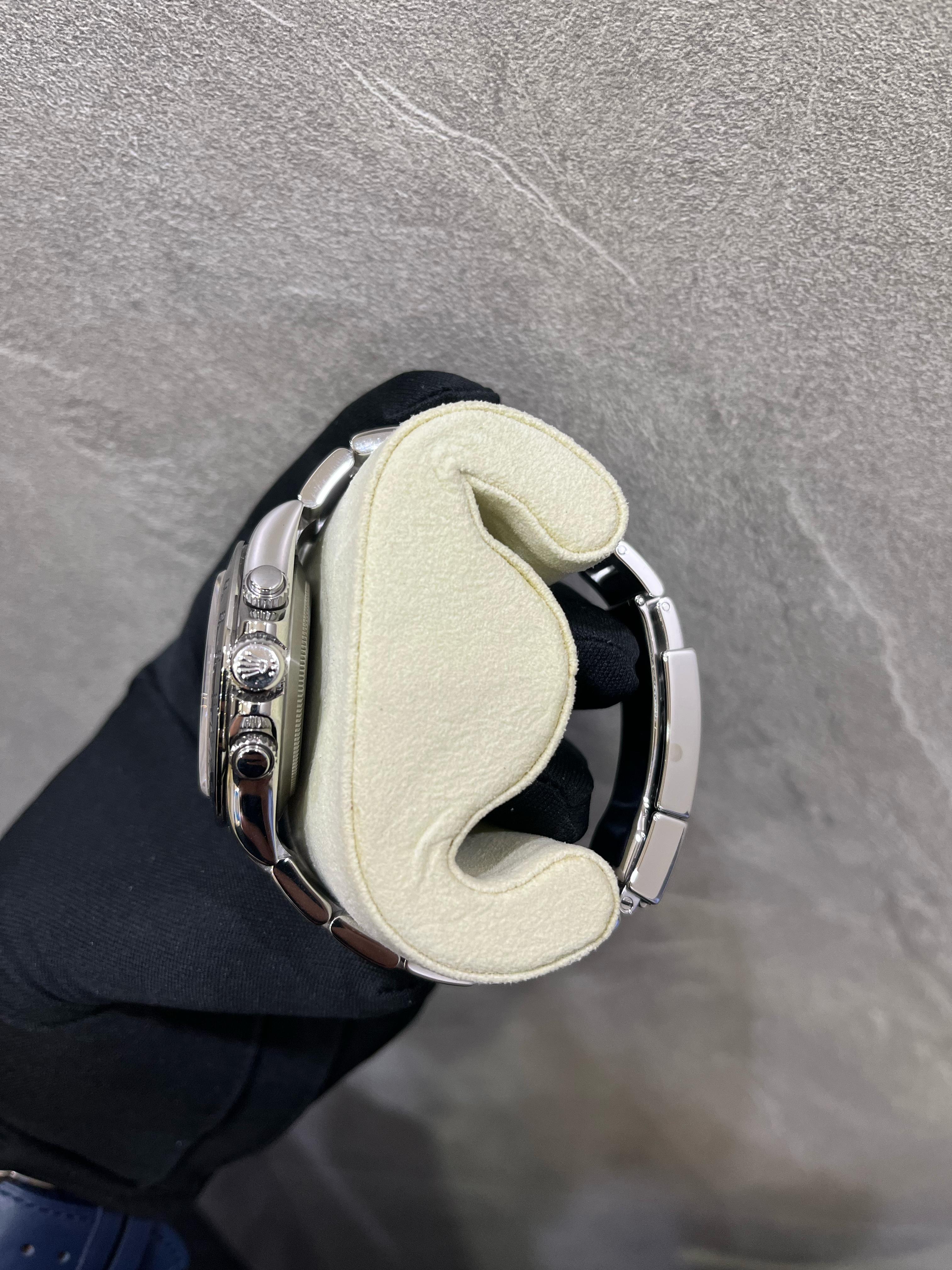 DAYTONA STEEL BLACK DIAL (2010)