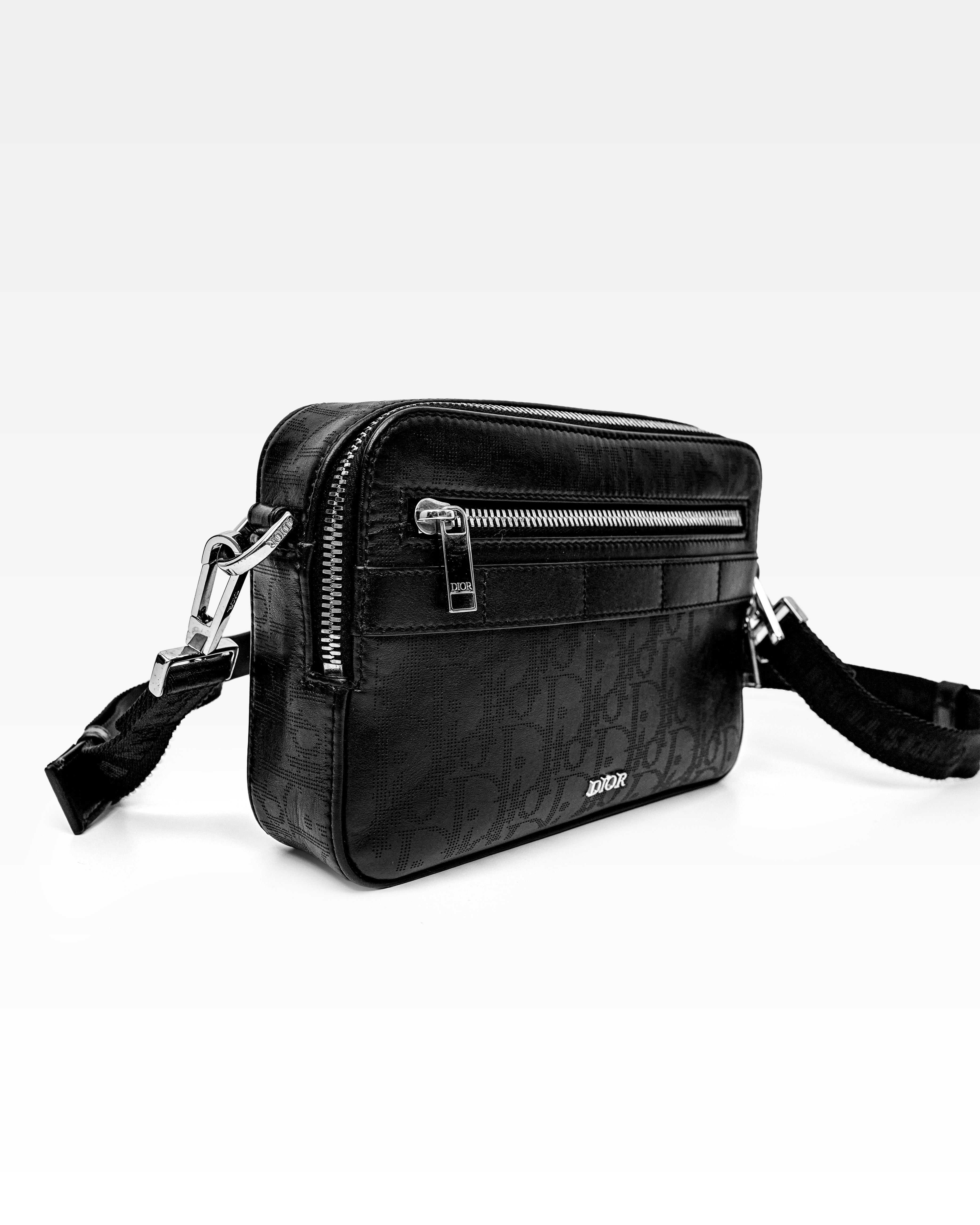 OBLIQUE SAFARI LEATHER SHOULDER BAG BLACK