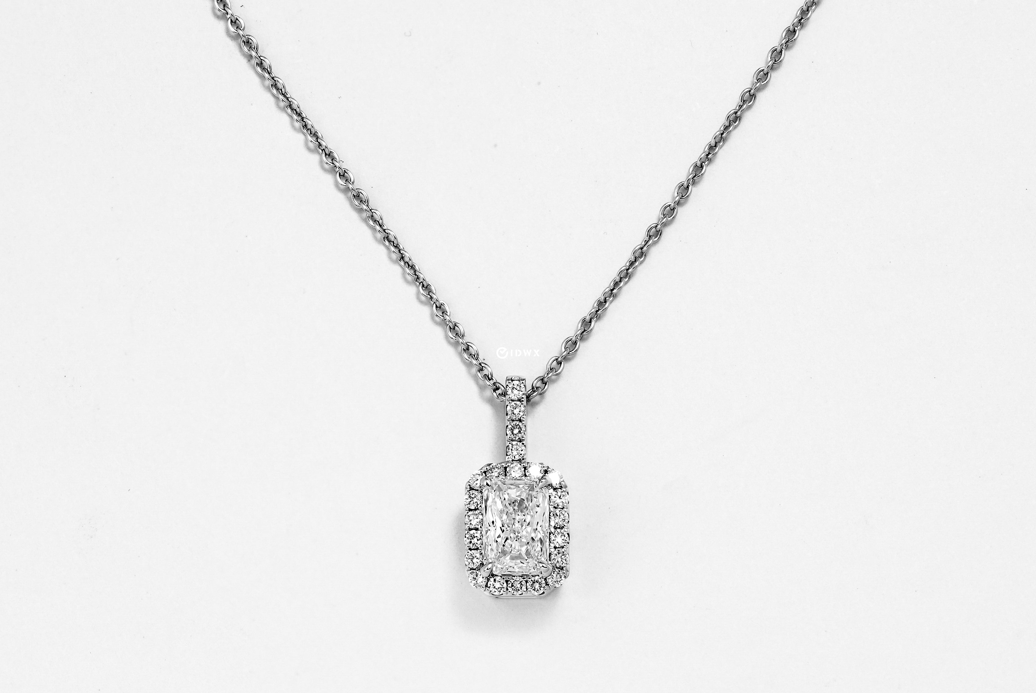 1CT RADIANT BRILLIANT PENDANT HALO WHITEGOLD NECKLACE