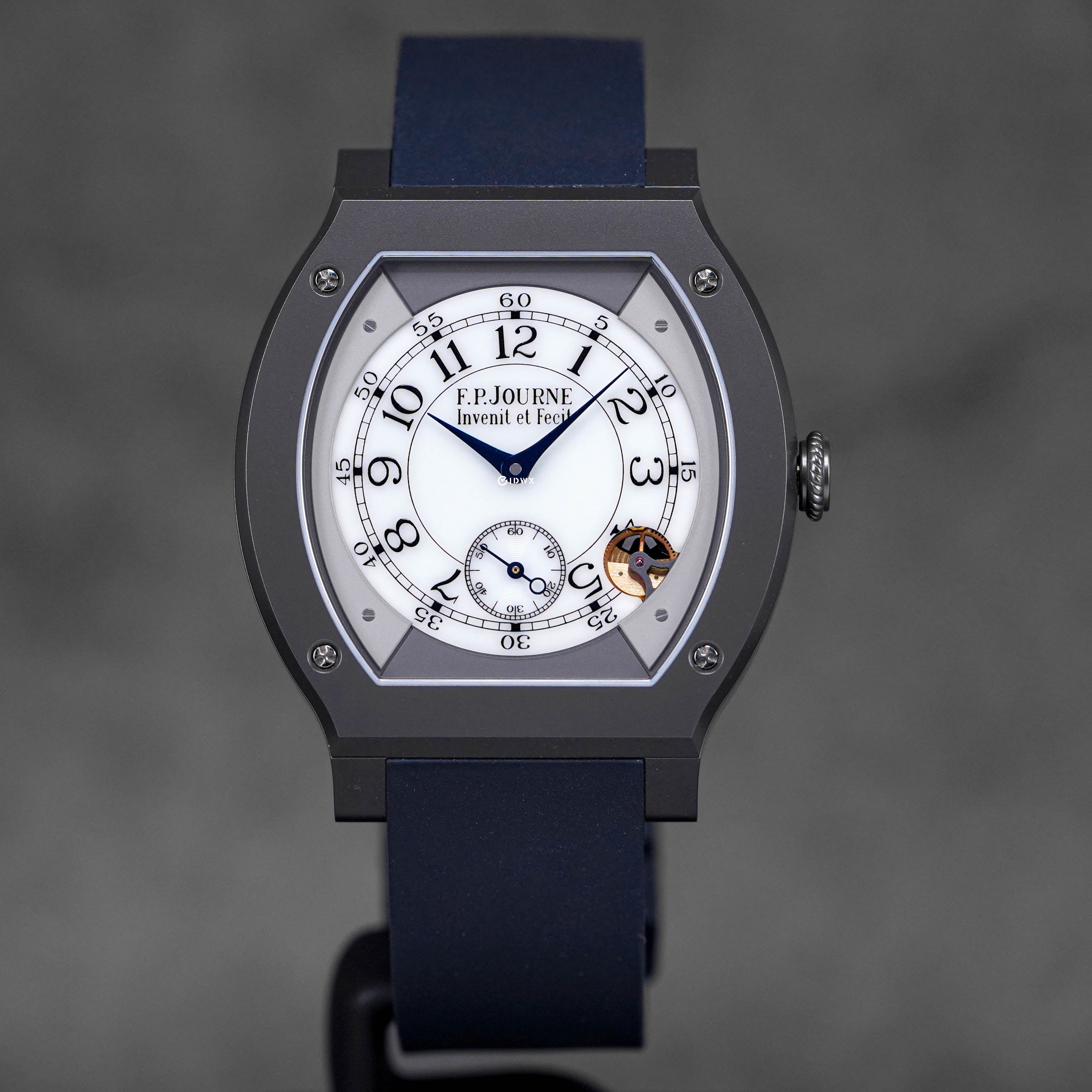 ELEGANTE 48MM TITANIUM (2021)